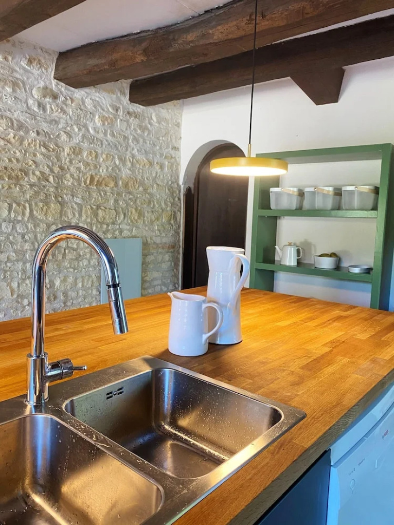 House With 6 Bedrooms in Montignac-charente, With Private Pool, Enclos