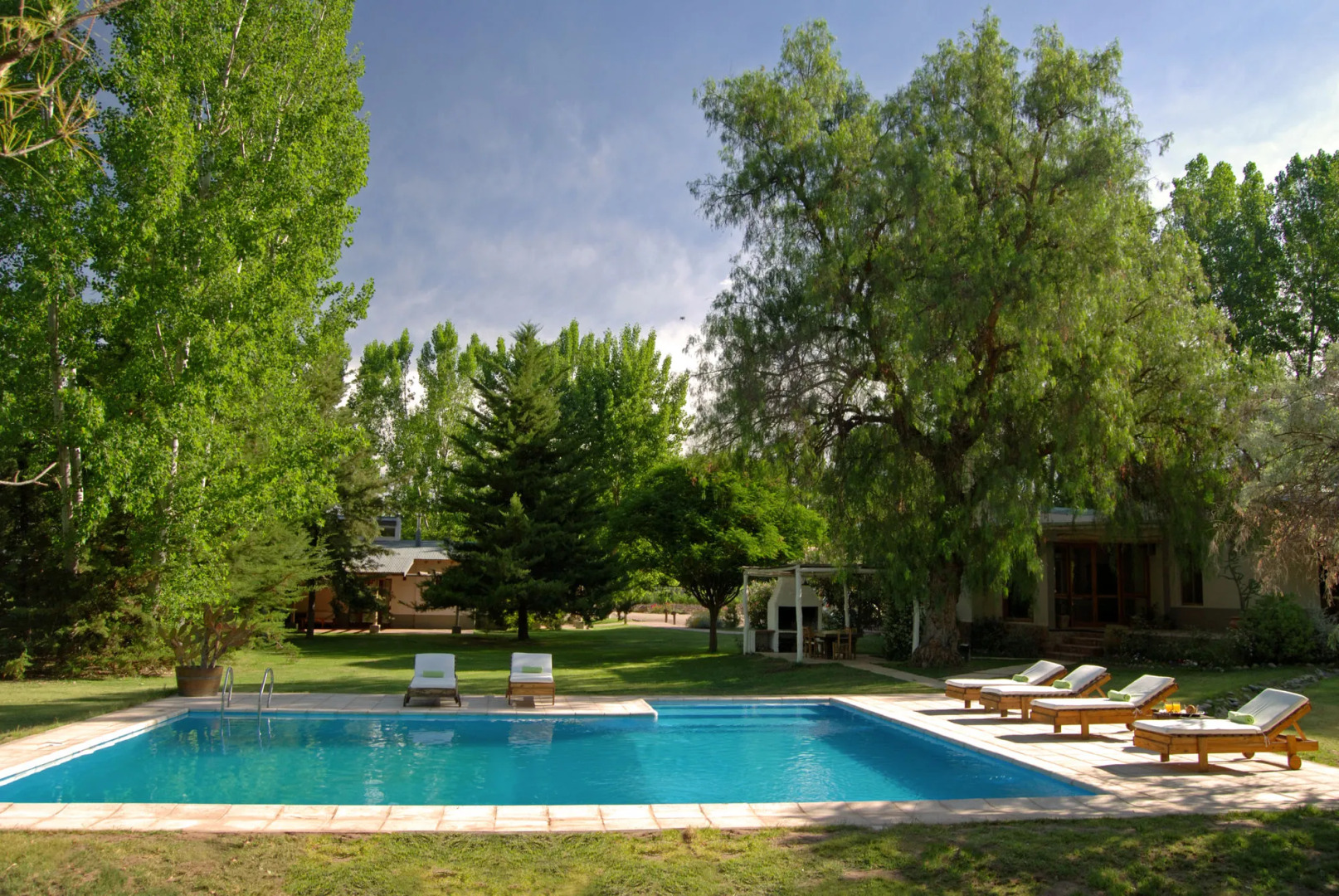 Algodon Wine Estates and Champions Club