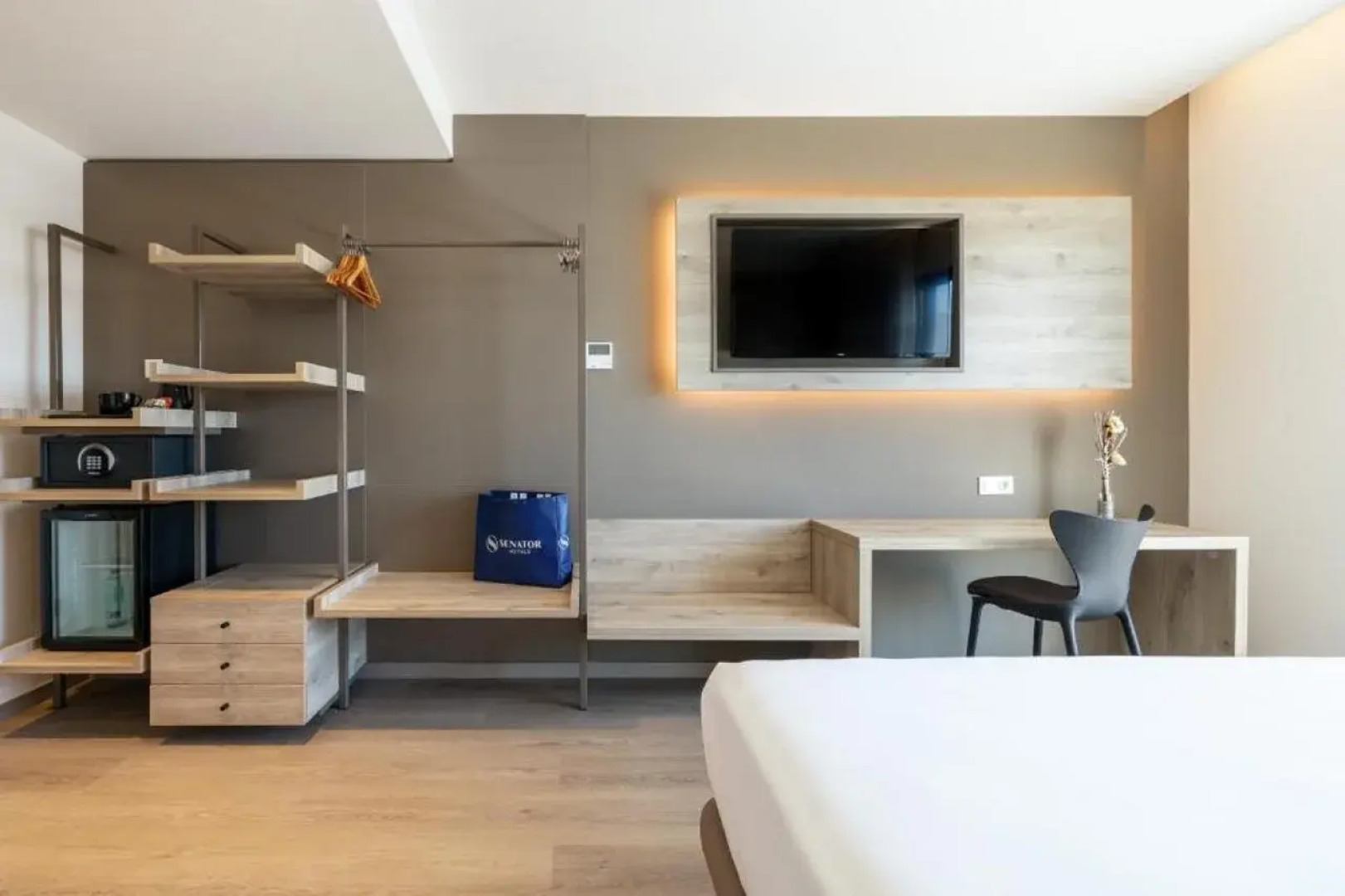 Senator Gandia Hotel