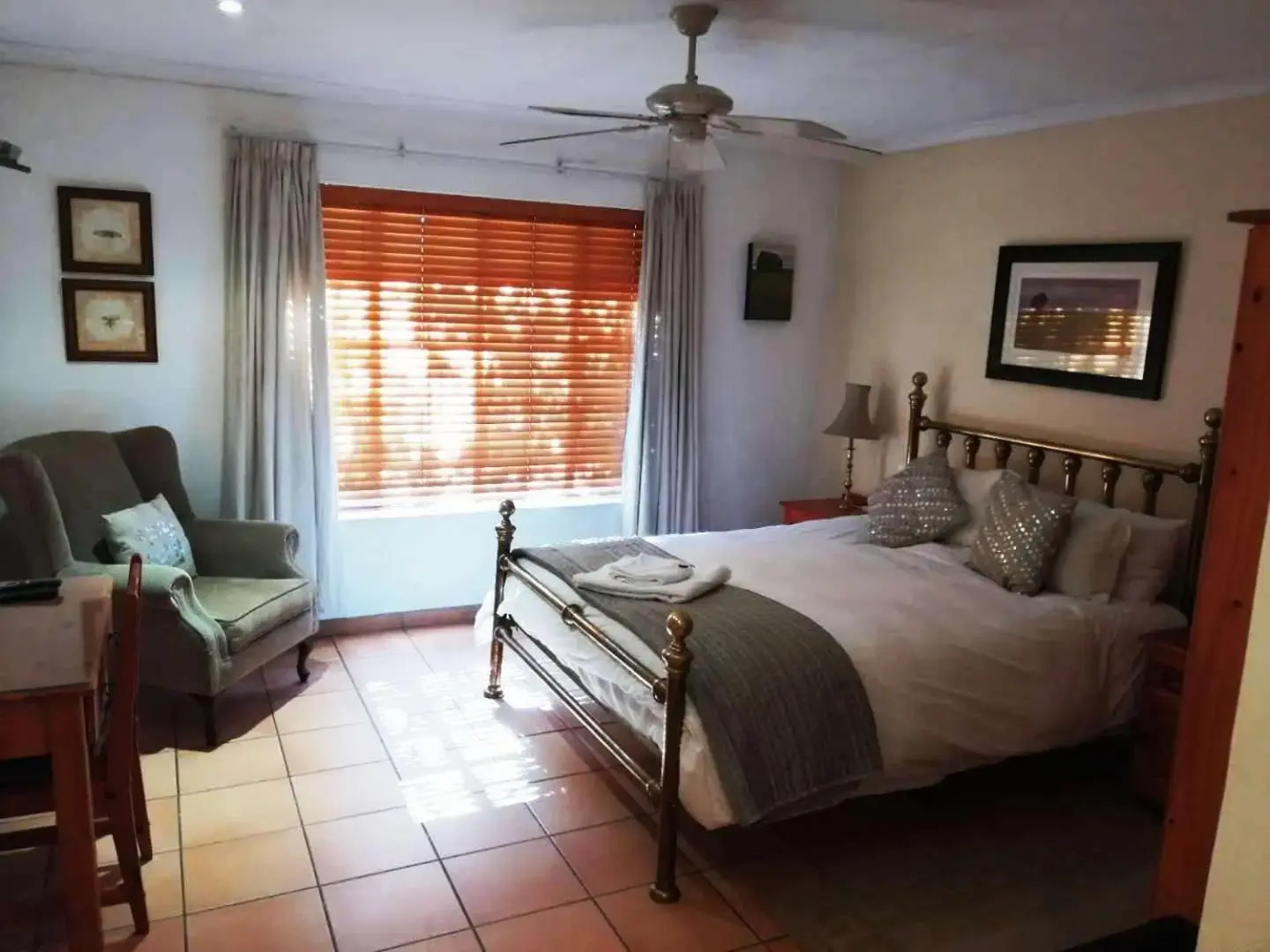 Feather Tree Bed And Breakfast