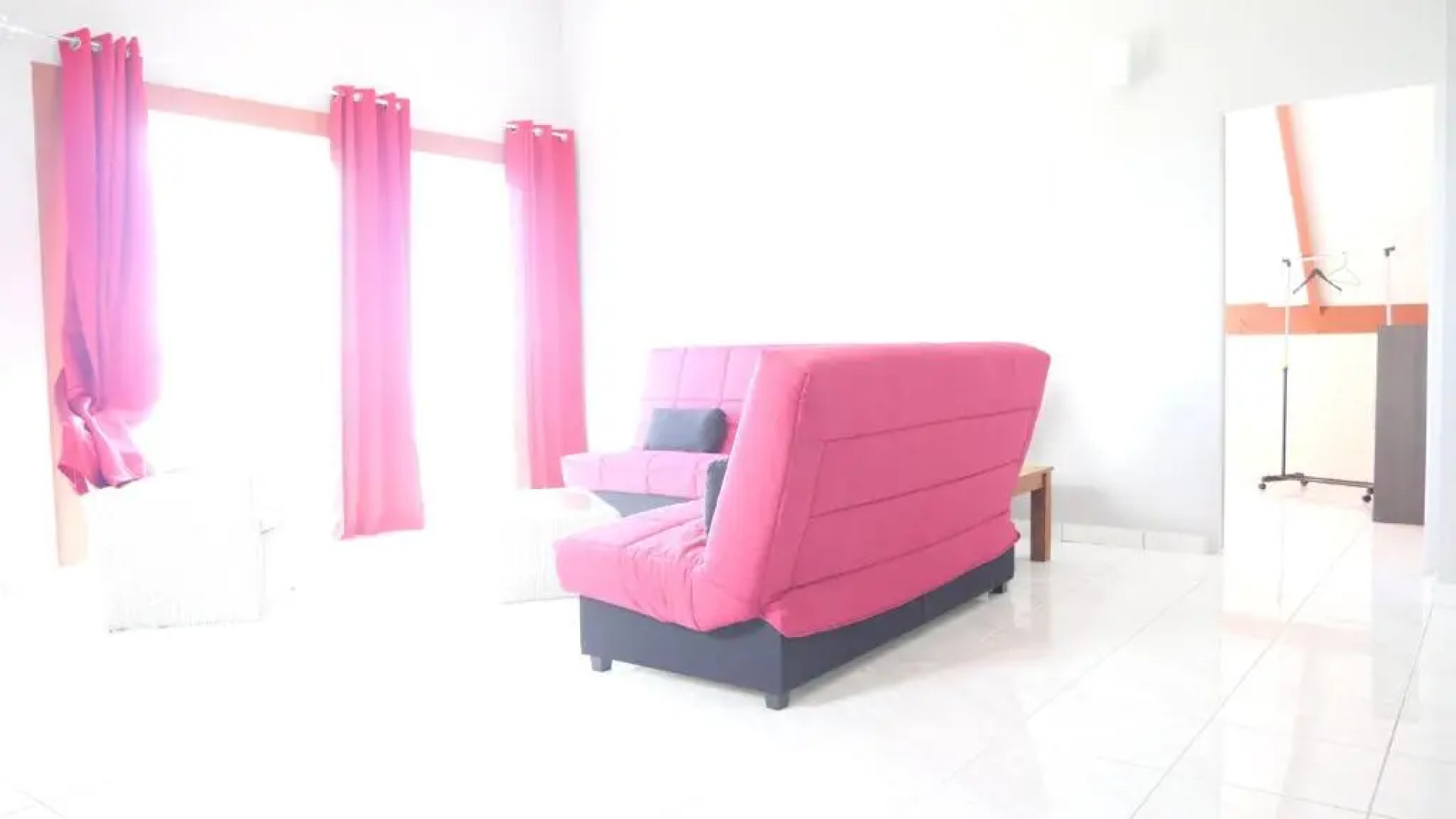 House With 4 Bedrooms in Piton Saint-leu, With Pool Access, Enclosed G