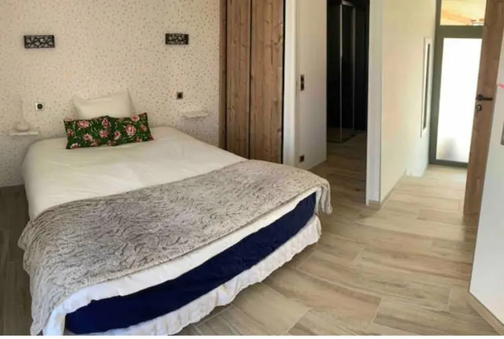 Chambre Avec Salle de Bains Privative