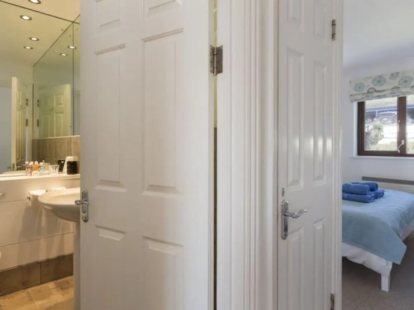 25 Burgh Island Causeway