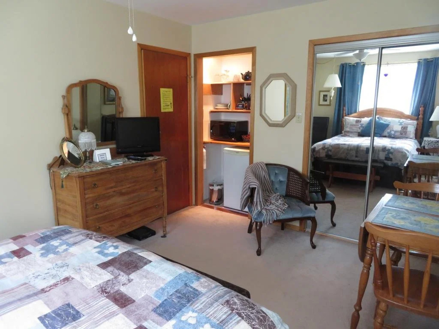 Country Cozy Bed and Breakfast