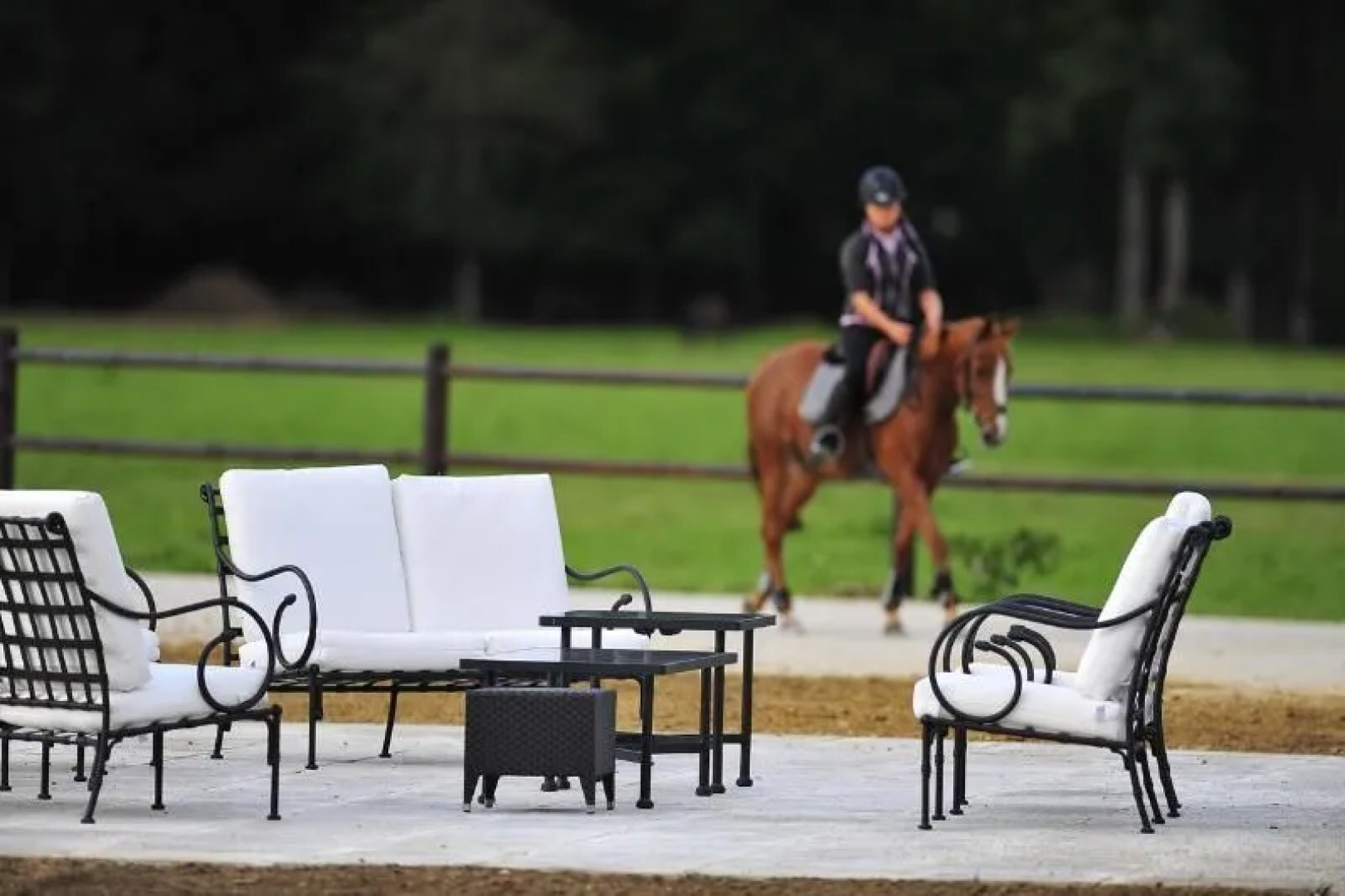 Le Domaine Chateau du Faucon