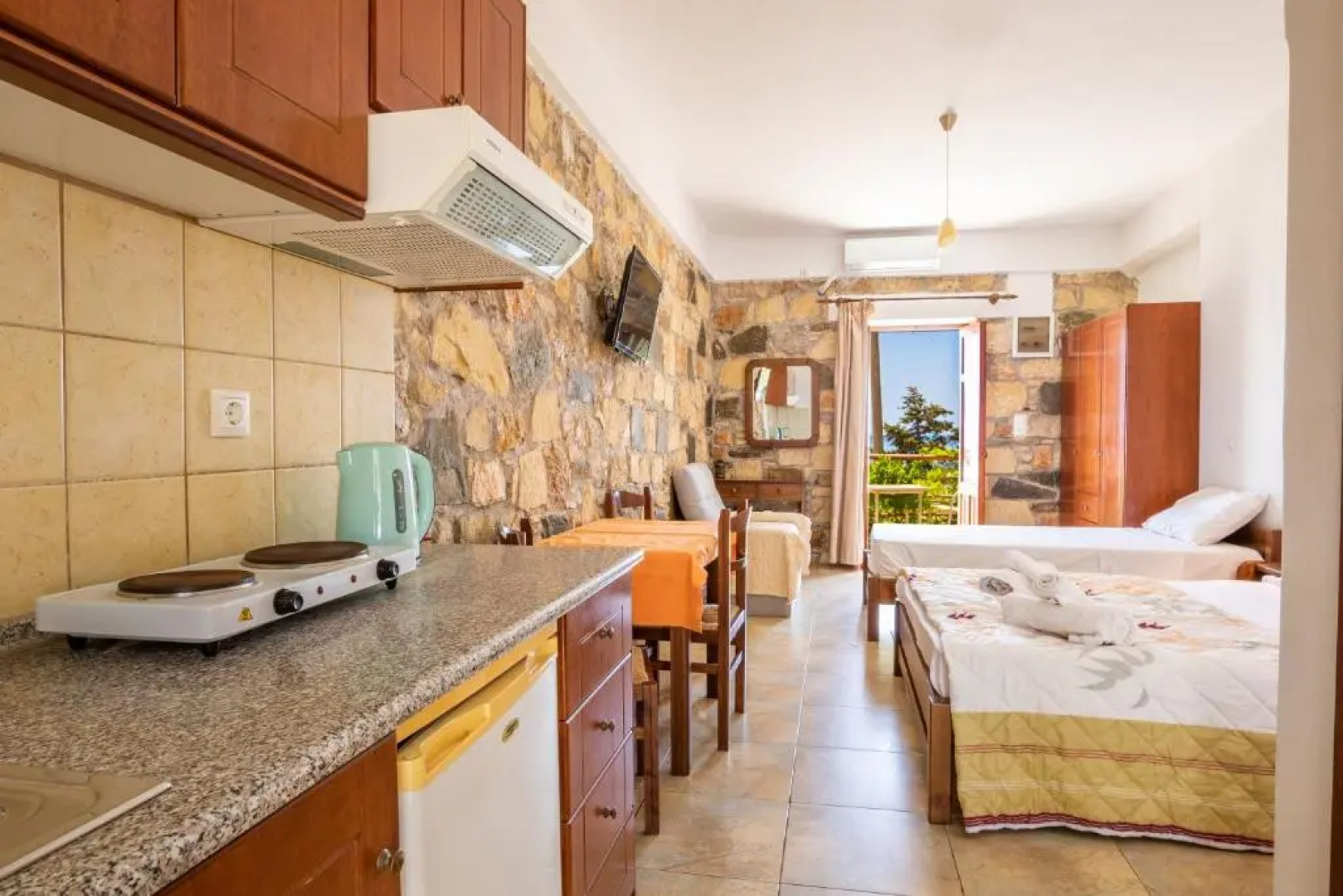 Maria Apartments