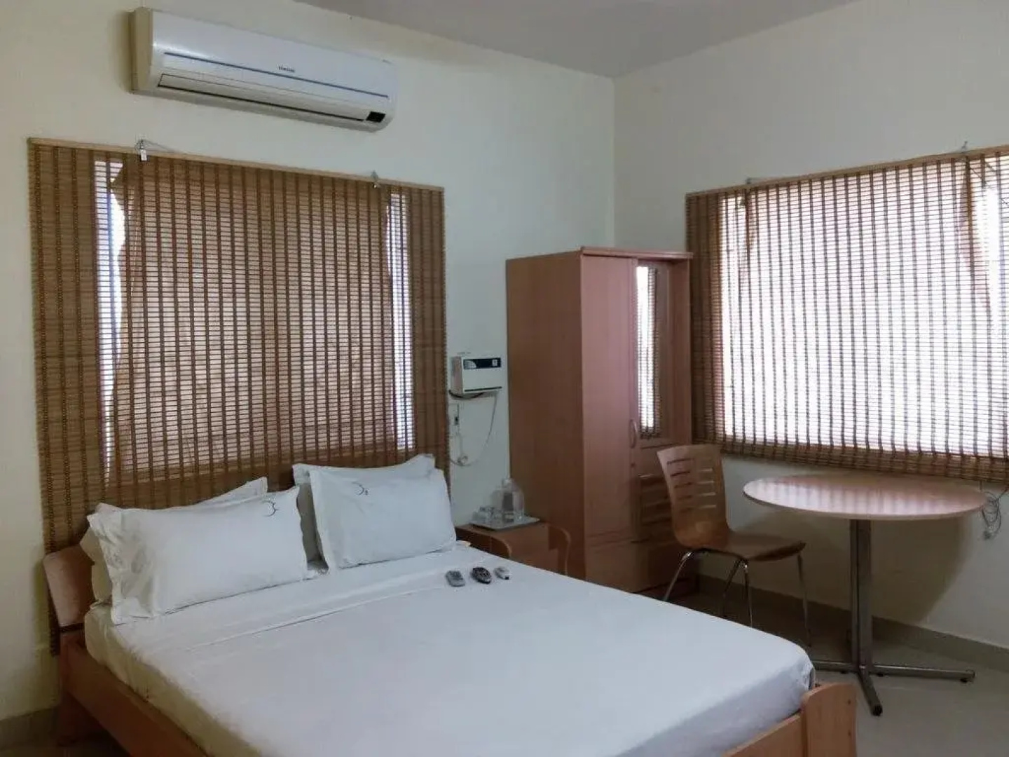 Beehive Hospitality by OYO