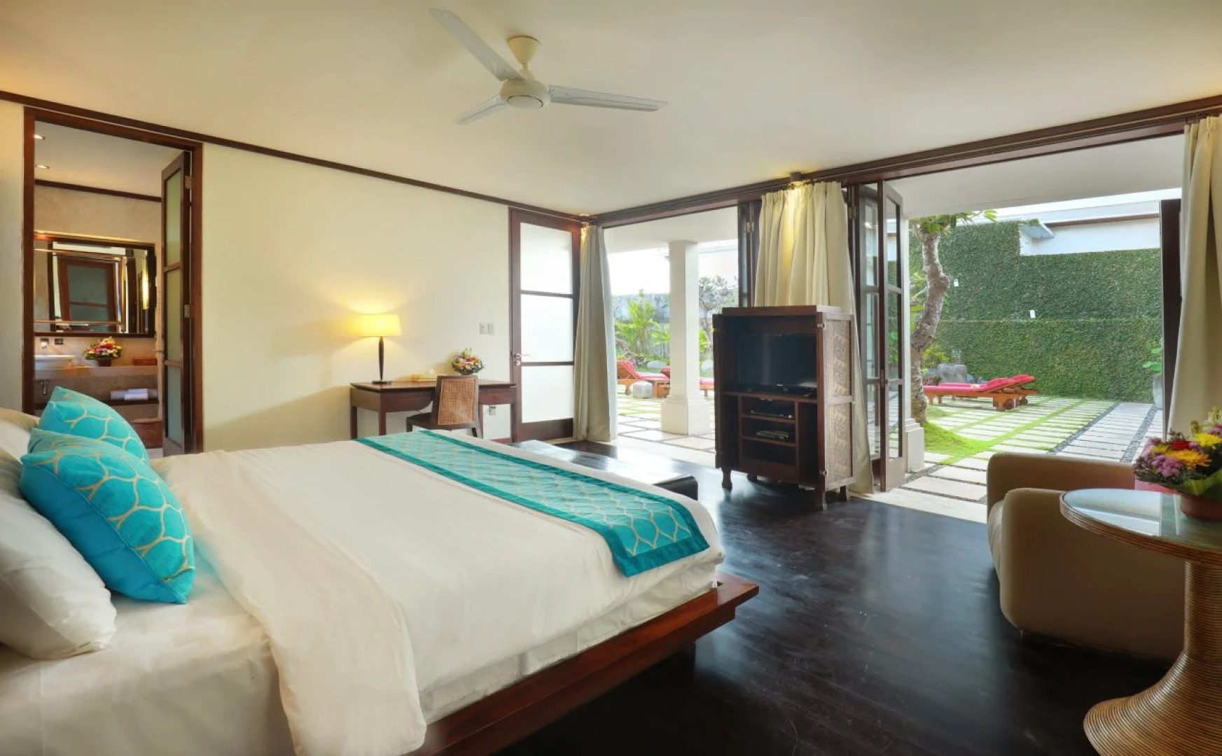 The Cliff Hotman Paris VI Pandawa