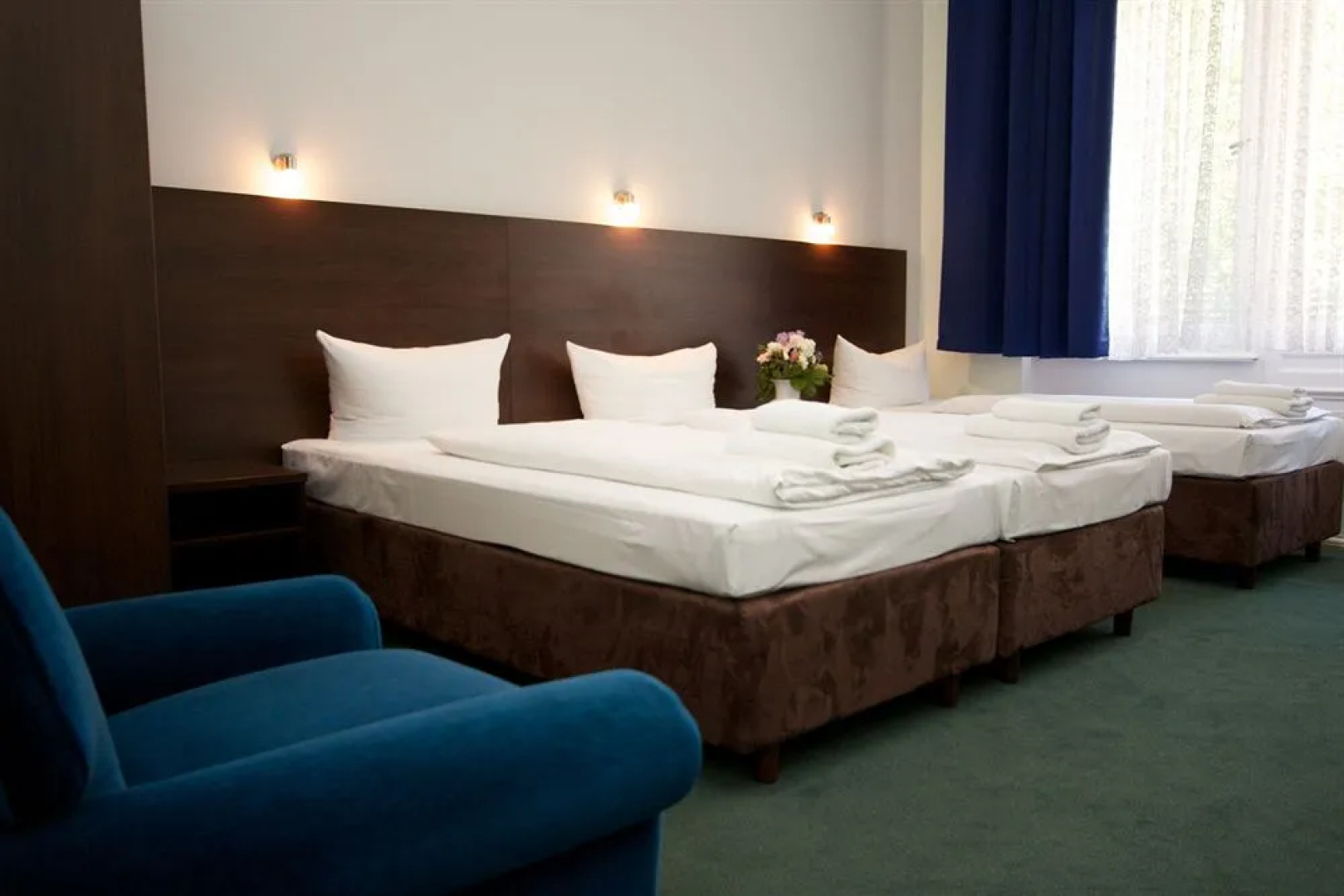 Arta Lenz Hotel