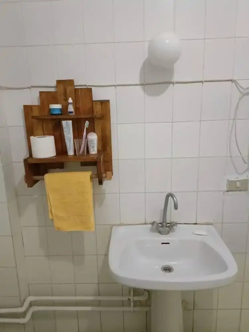 Spacious 5-bed House in Alamein With Large Garden