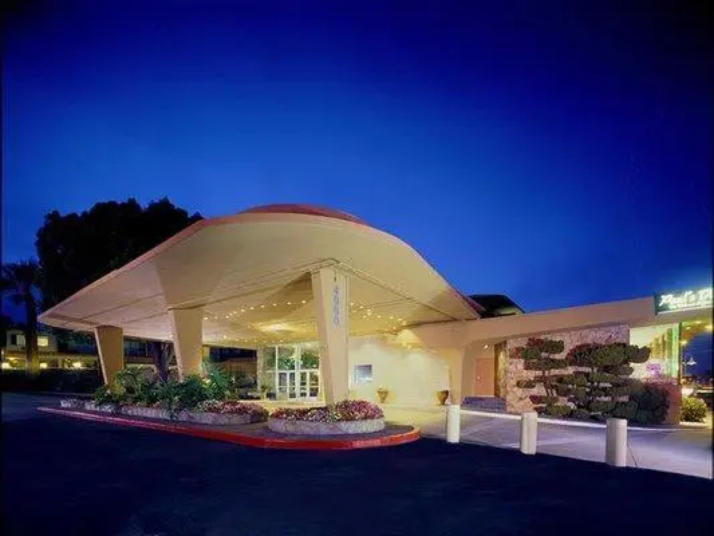 Radisson Villa San Mateo