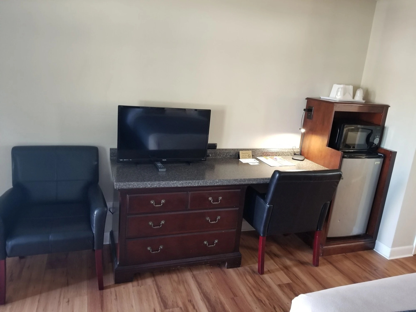 Colonial Inn Seekonk