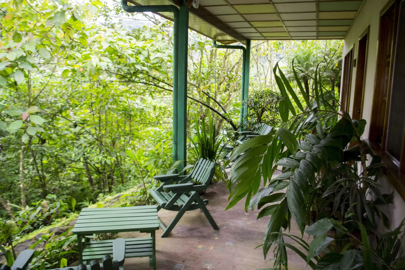 Lands in Love Tierras Enamoradas