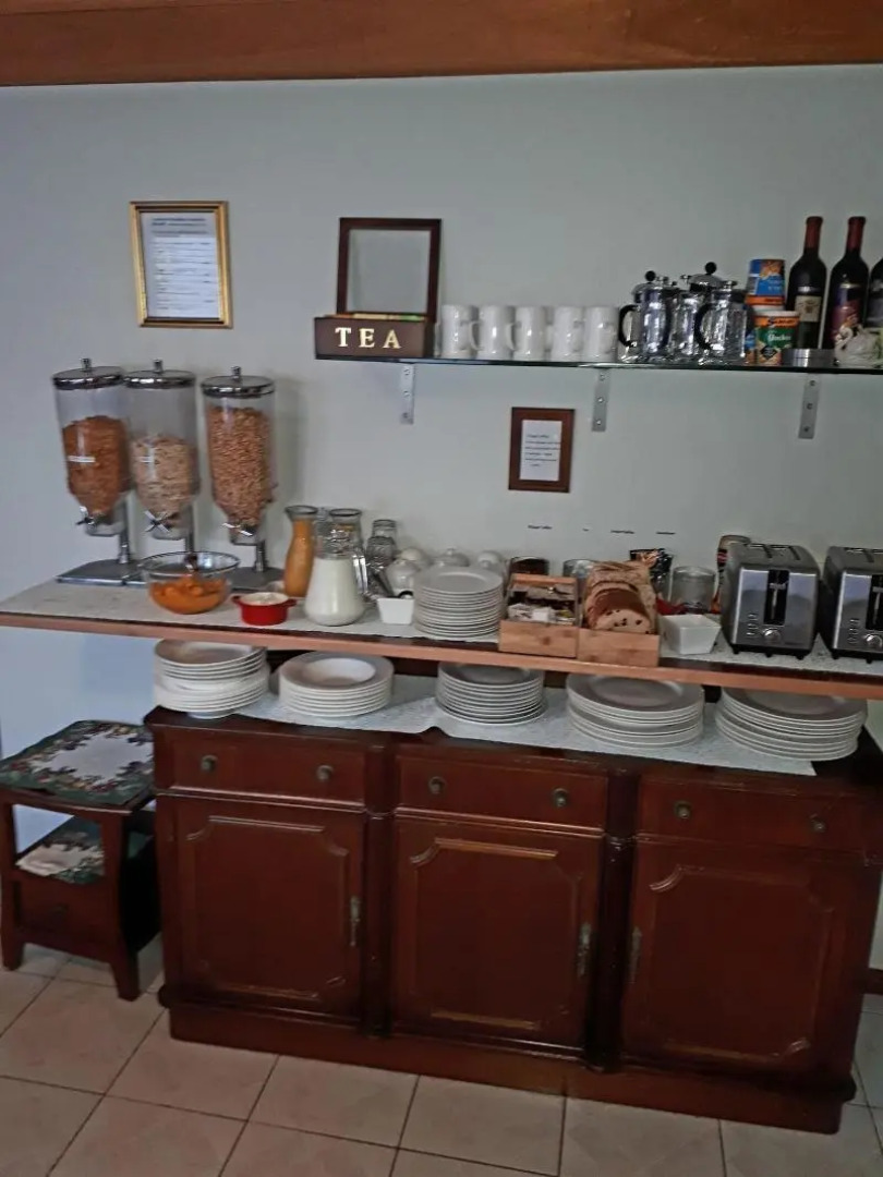 Ainslie Manor Guests House