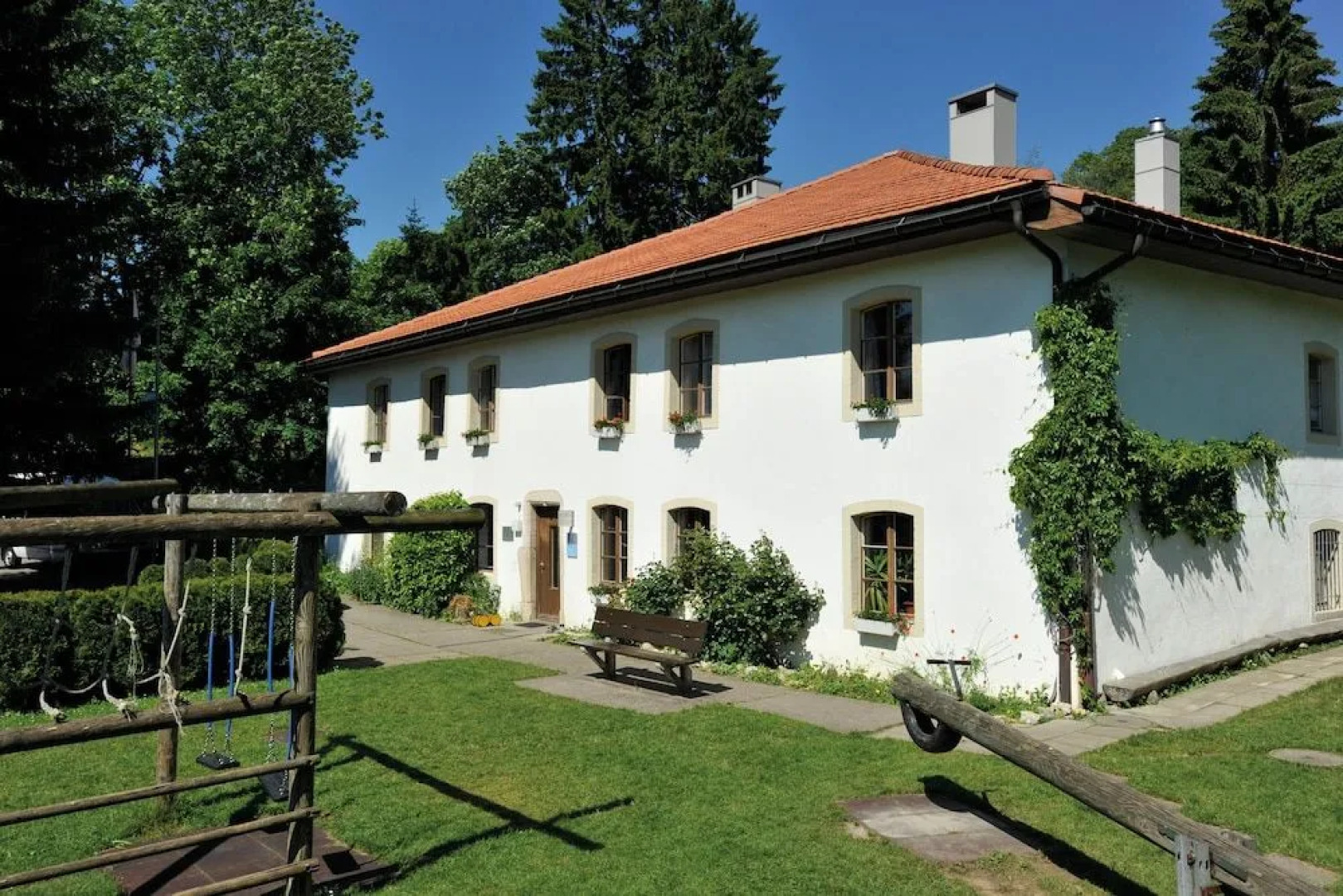 Youth Hostel Le Bémont