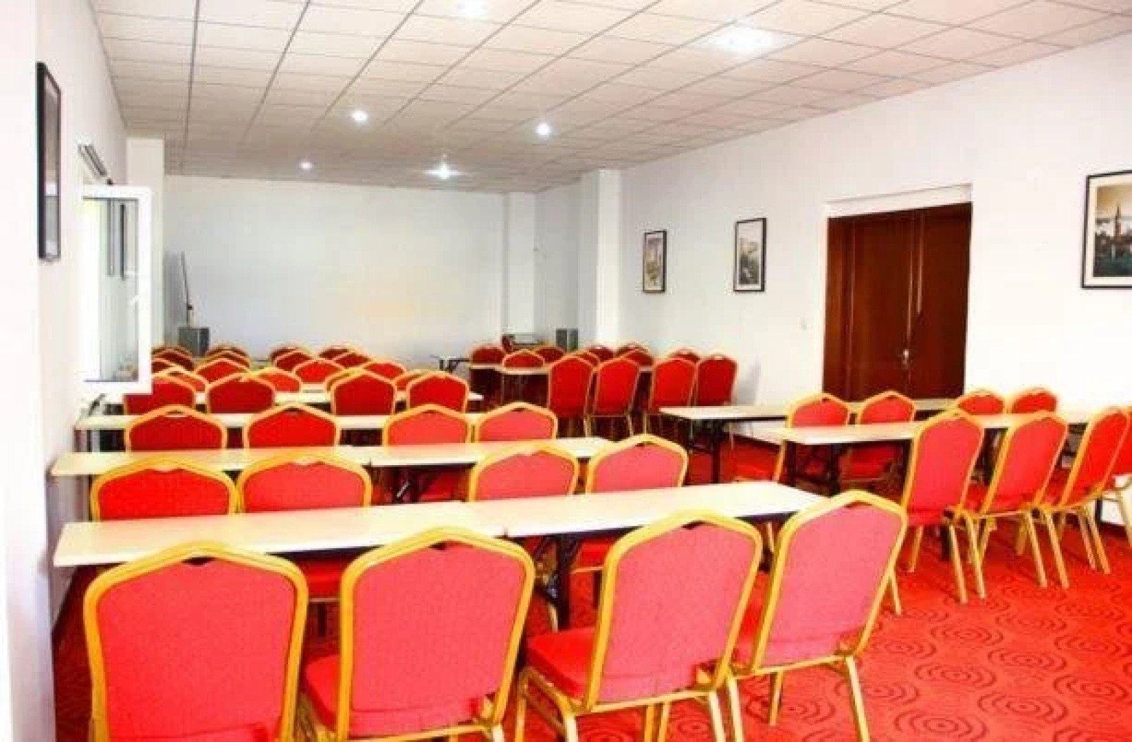 Baotou Jintai Business Hotel