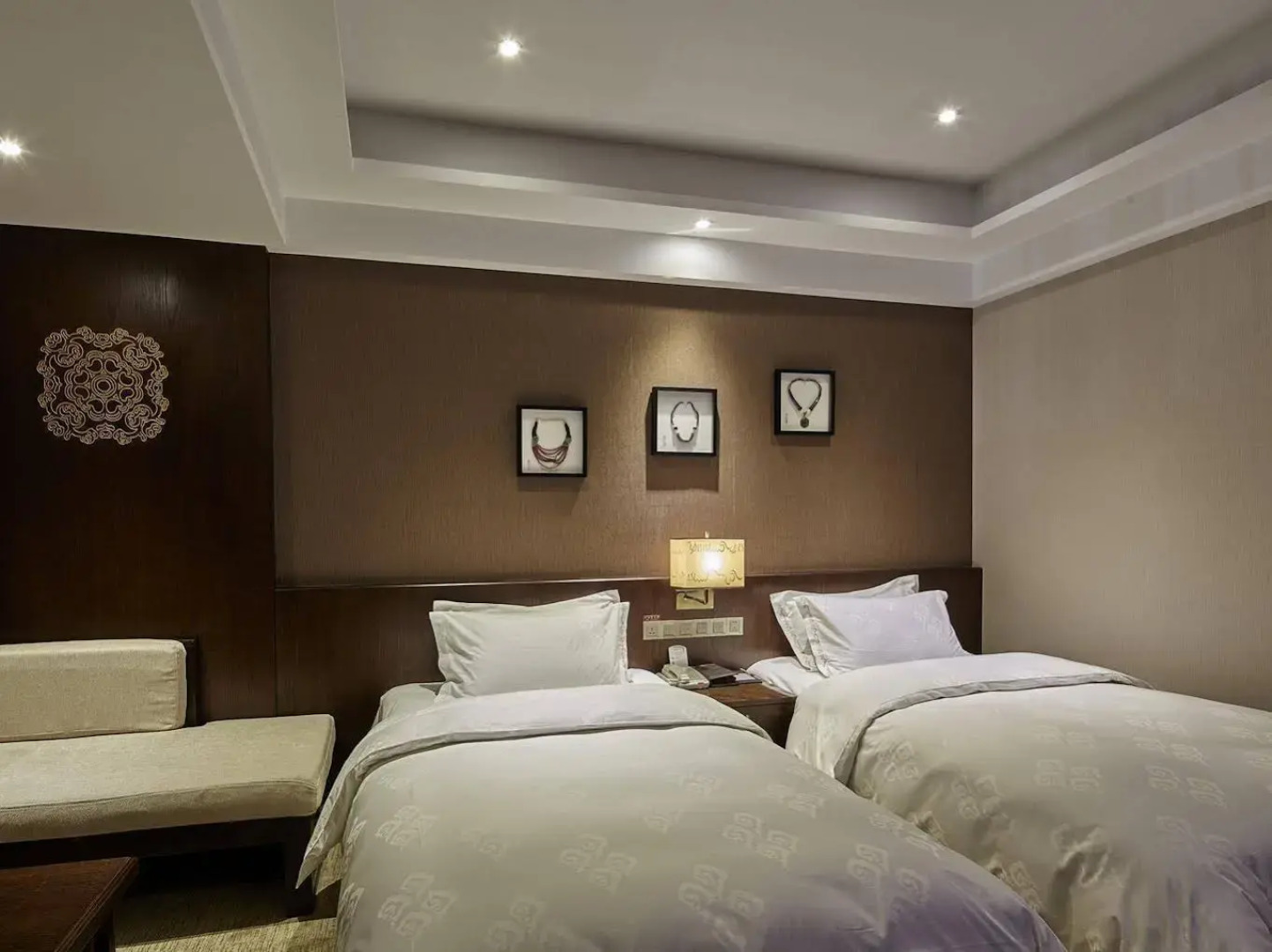 Jiuzhaigou Sanroyal International Hotel