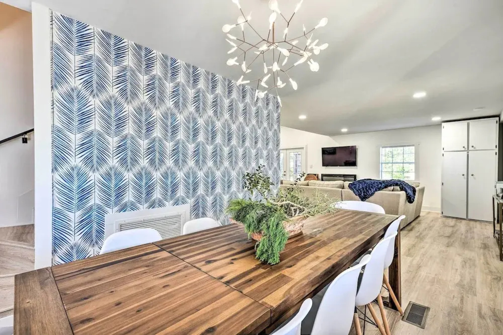 Chic St Marys Home, 2 Blocks From Riverfront