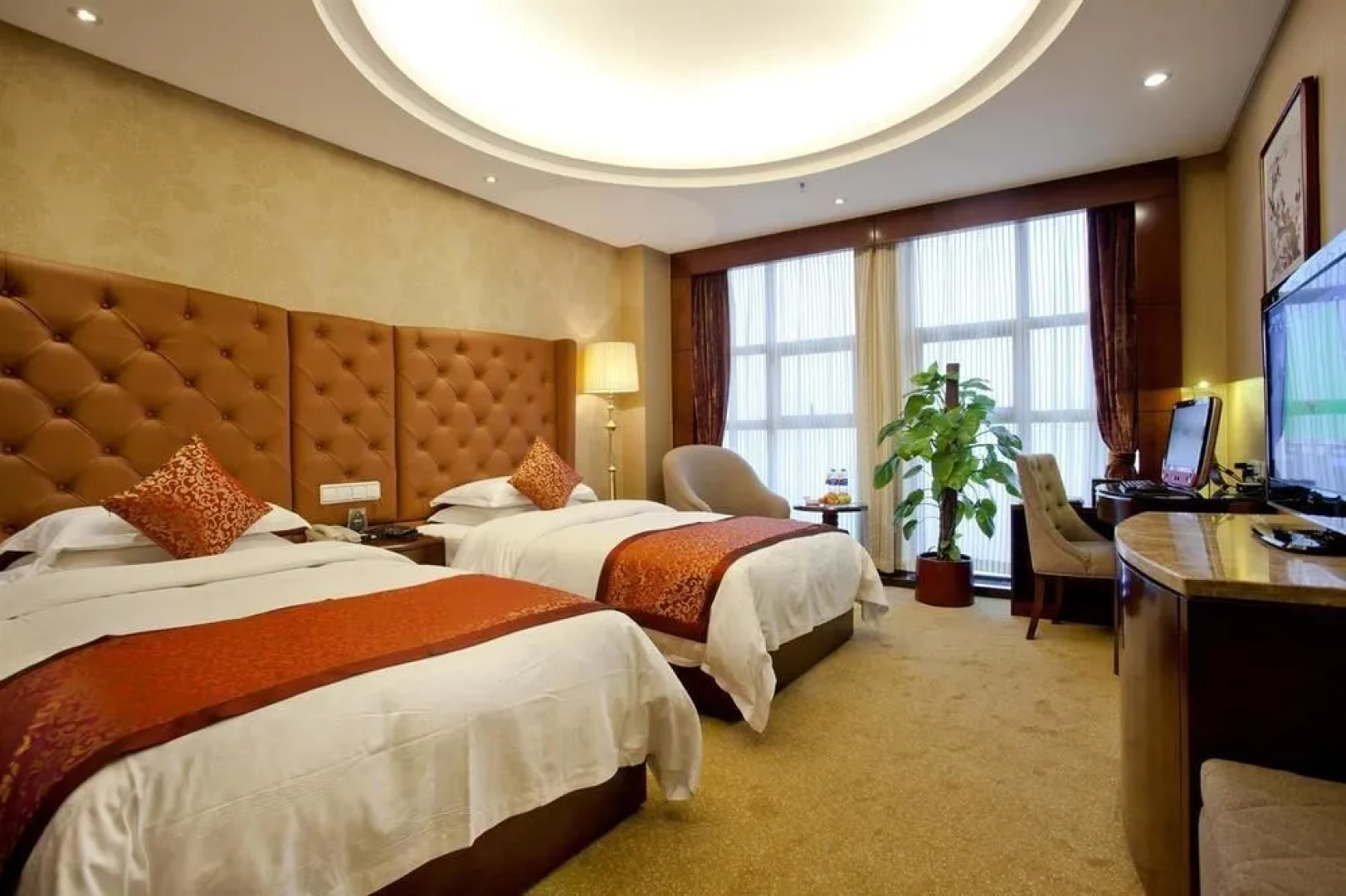 Changsha Xingwei Huatian Hotel