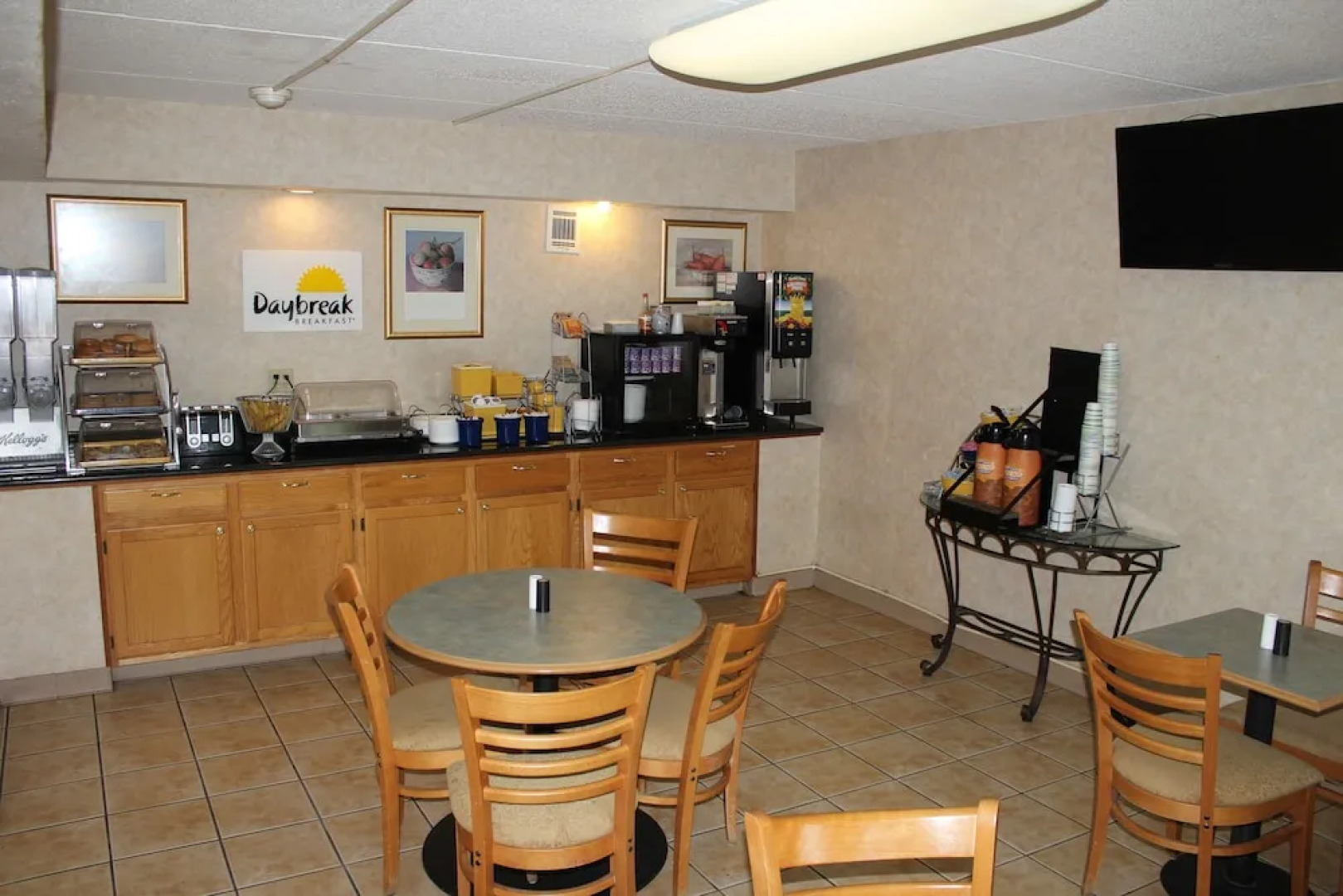 Days Inn by Wyndham Lenox MA