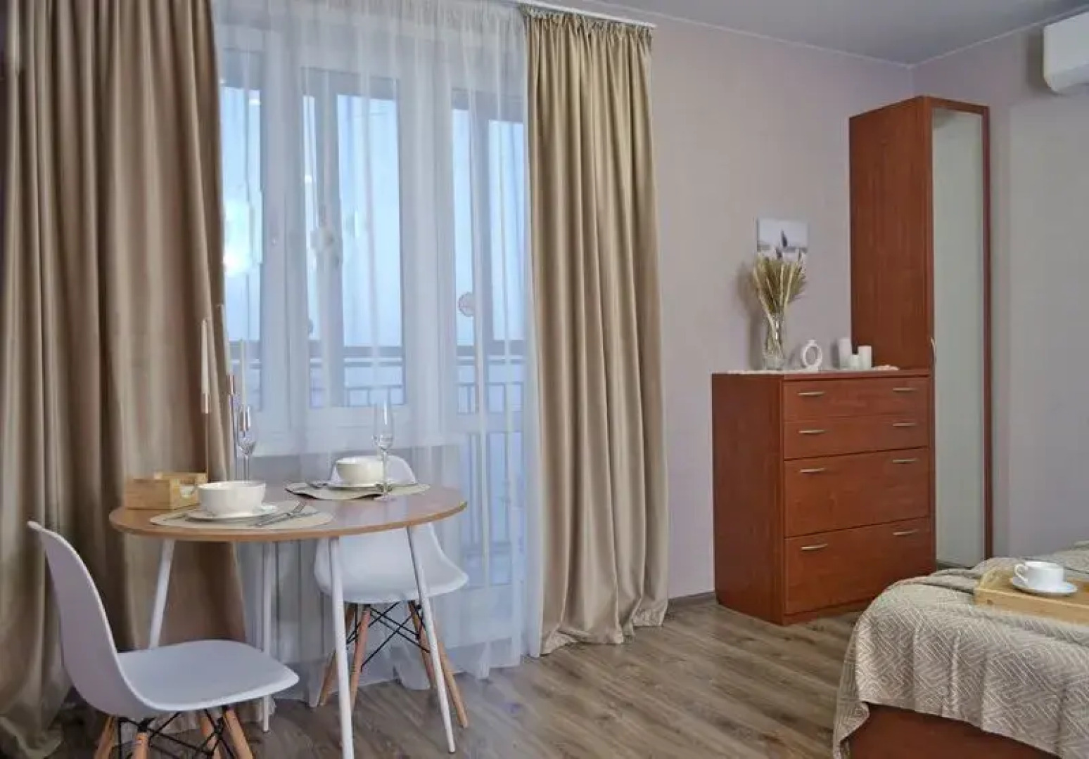 Апартаменты Атмосфера на ул. Нижняя Логовая, д. 11