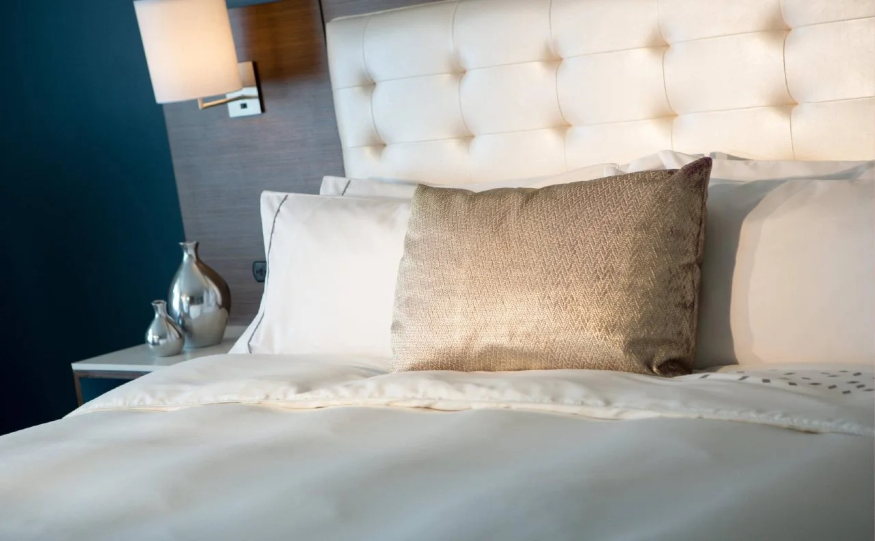 Renaissance Meadowlands Hotel