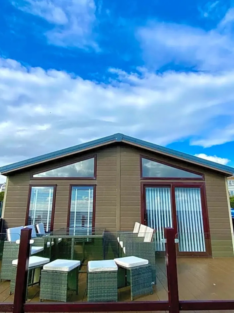 Loxley's Devon Lodge