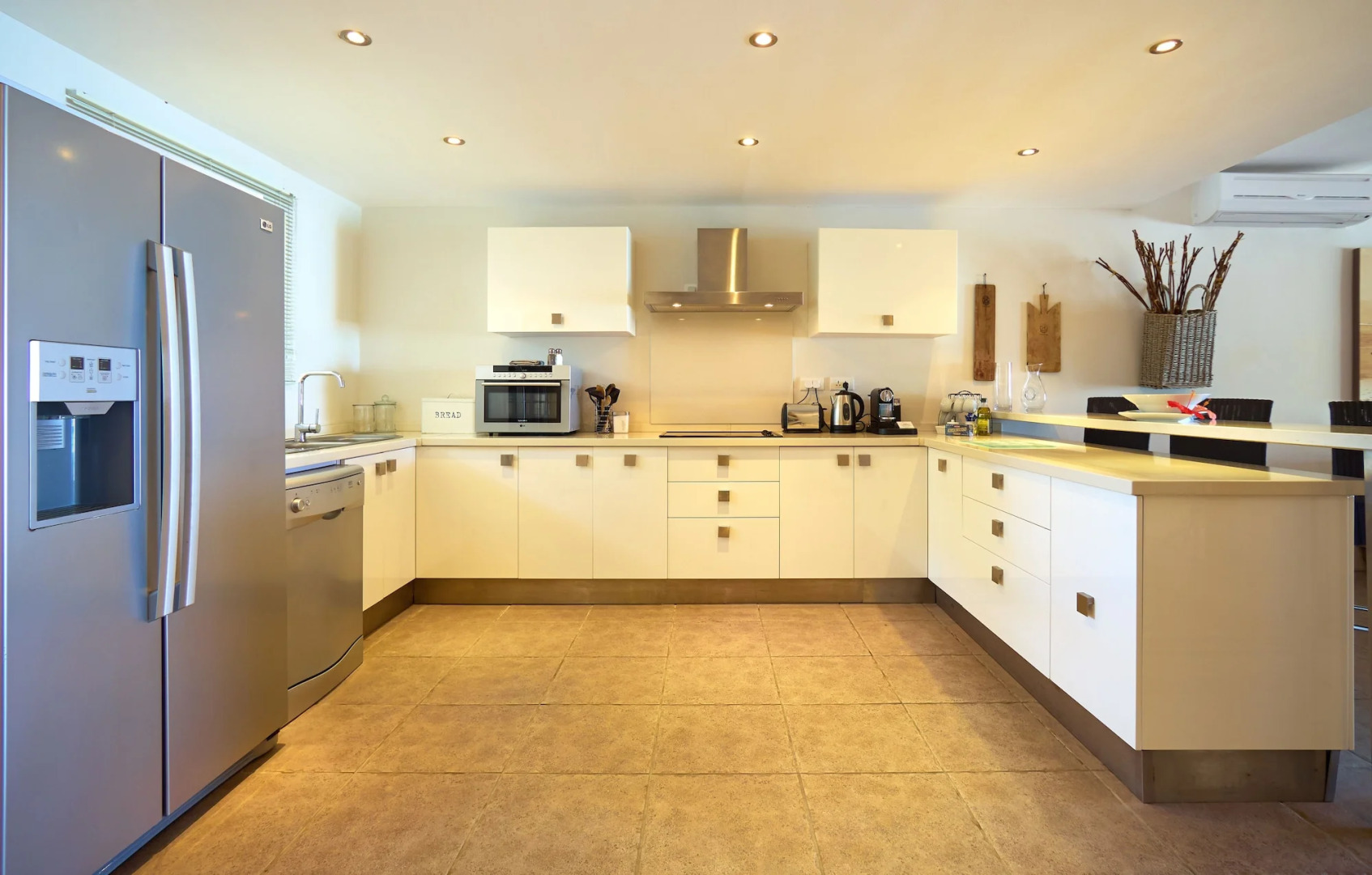 Cape Point Seafront Suites & Penthouse with LOV