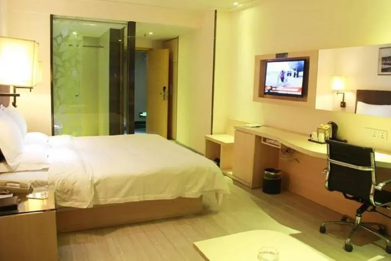 Yasite Hotel