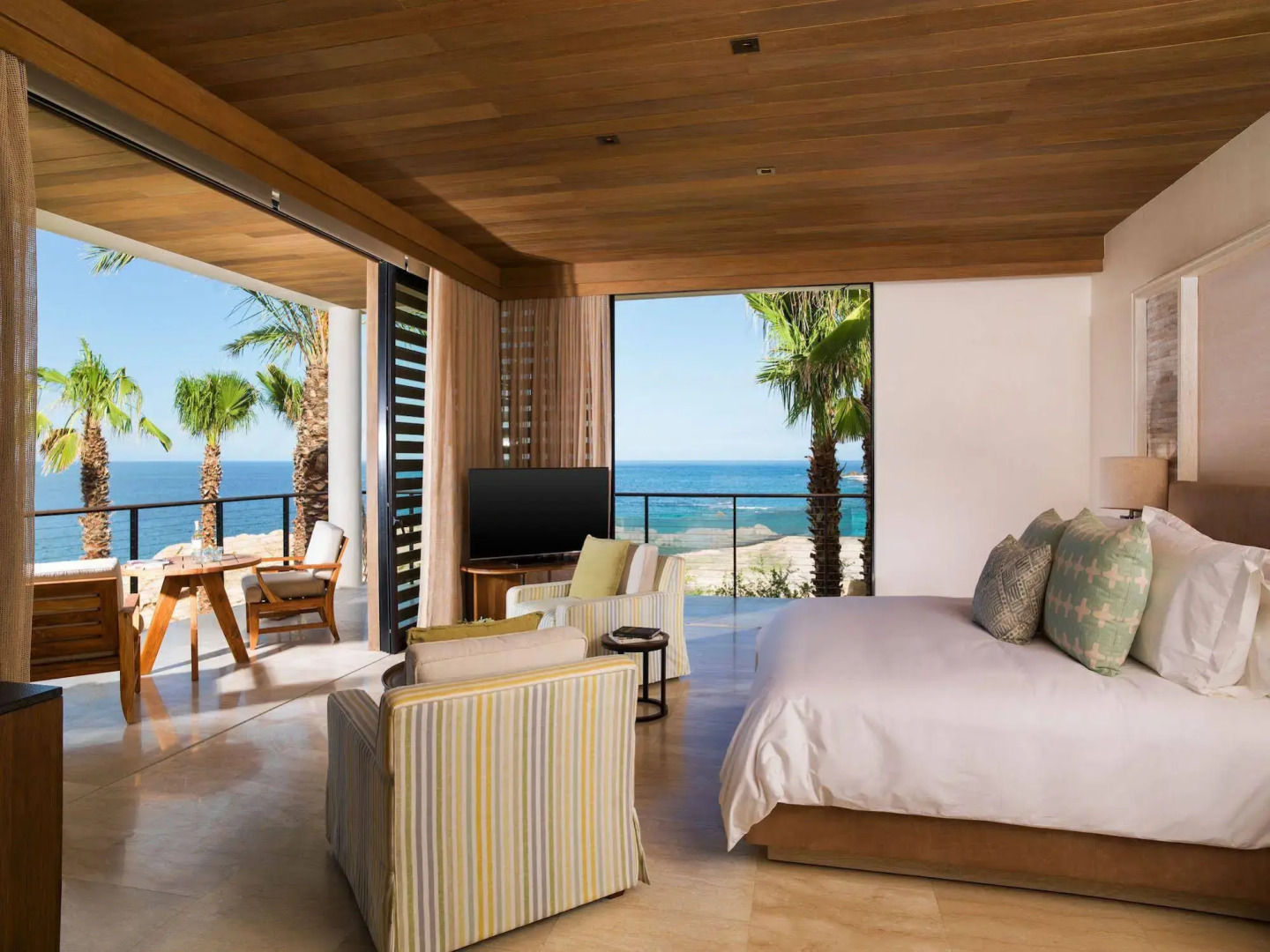 Chileno Bay Resort & Residences, Auberge Collection
