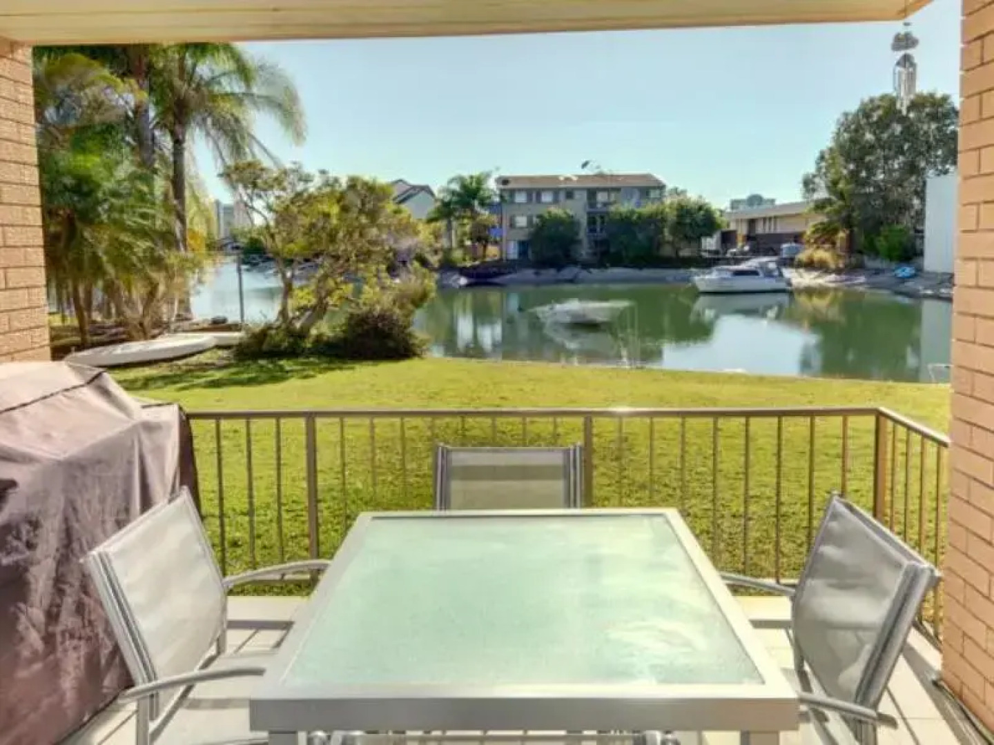 Crompton Court 2 Apartment