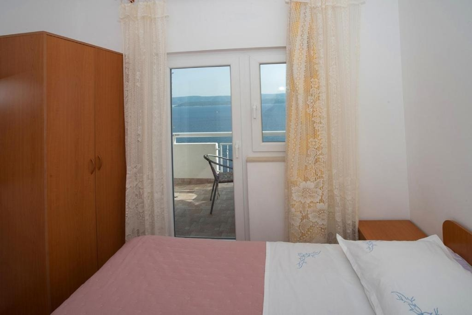 Apartment Nina - sea view family apartments A6 Celina Zavode, Riviera Omis