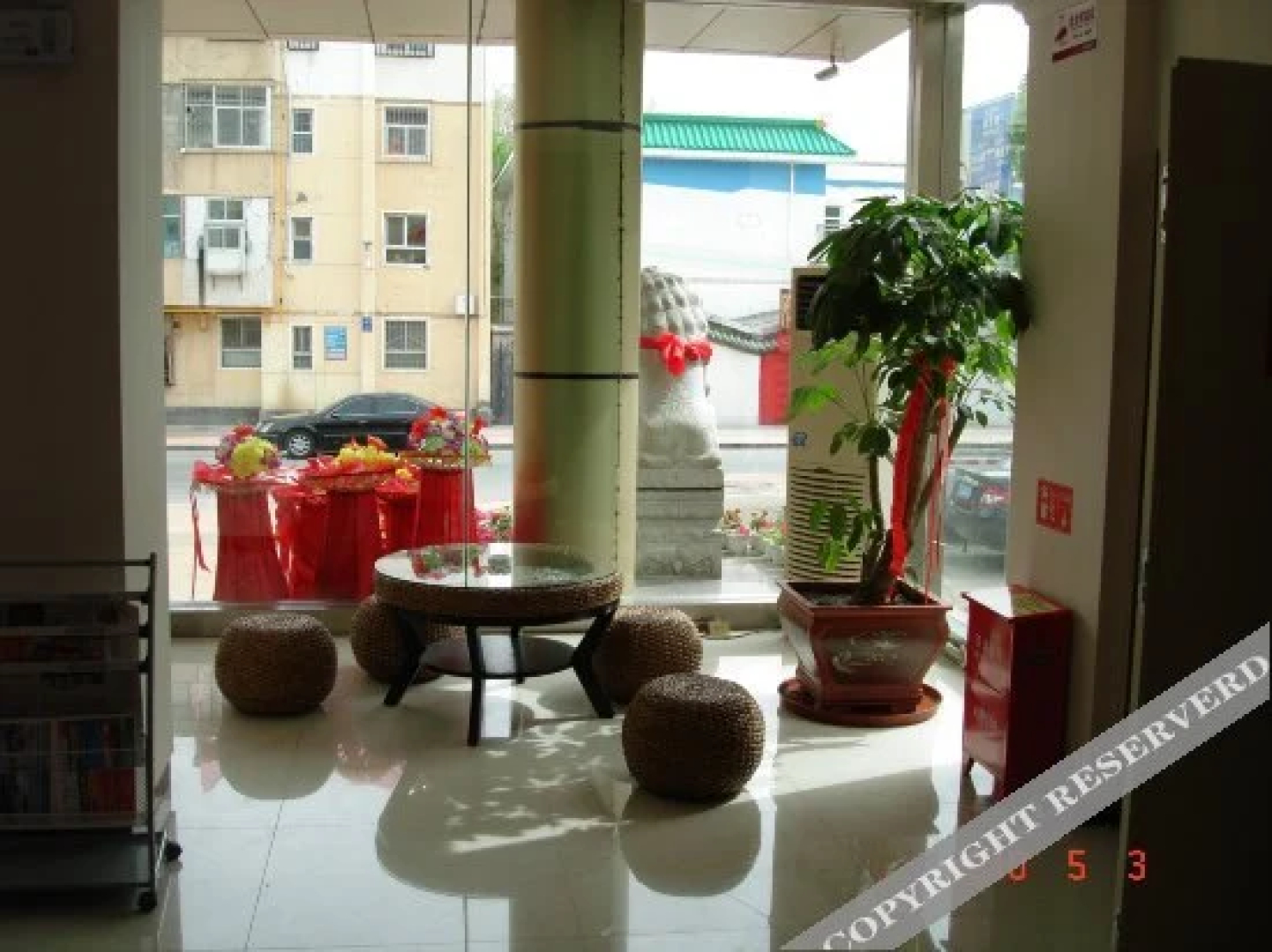 Tairuiyang Business Hostel