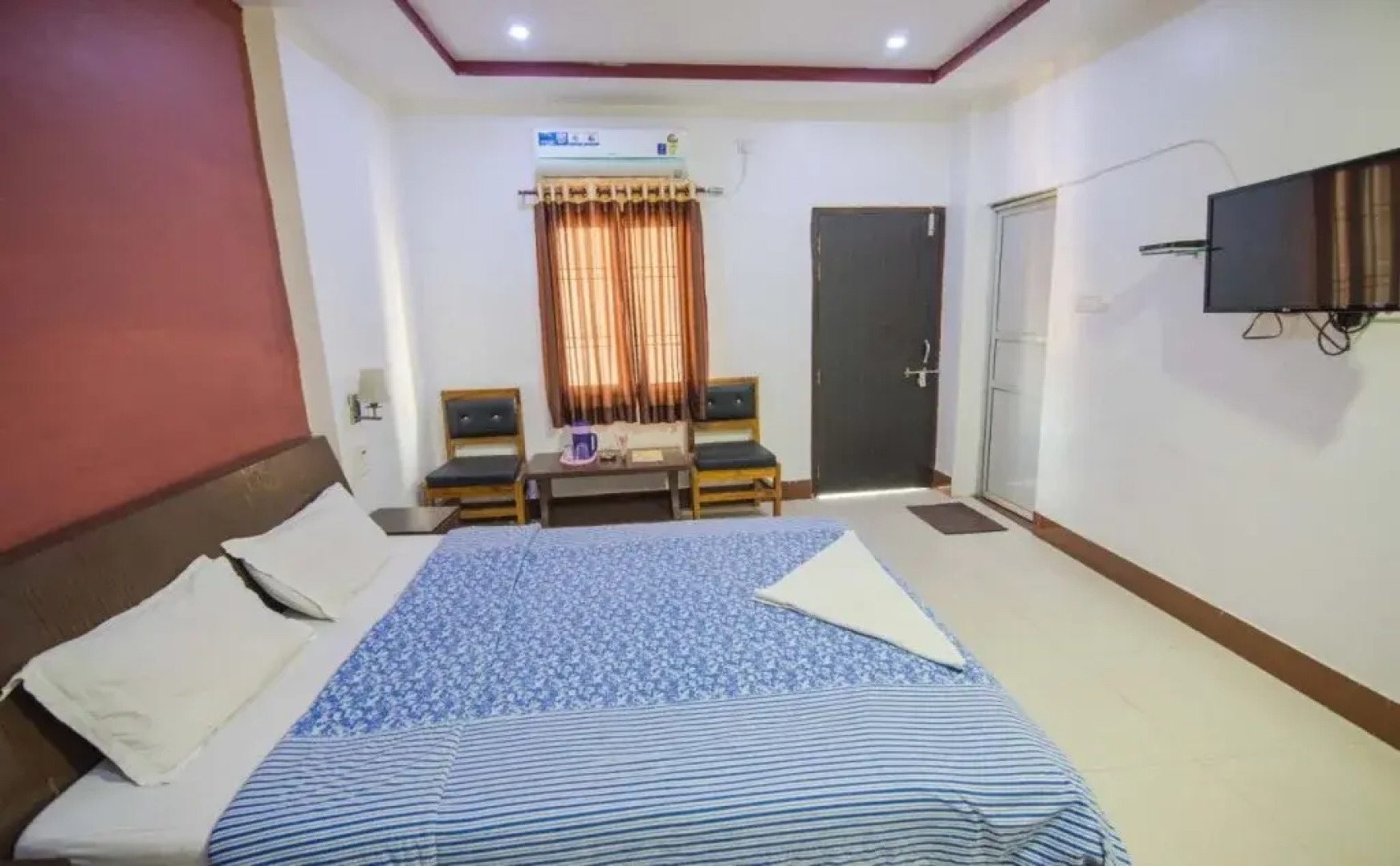 Hotel Apaar Residency