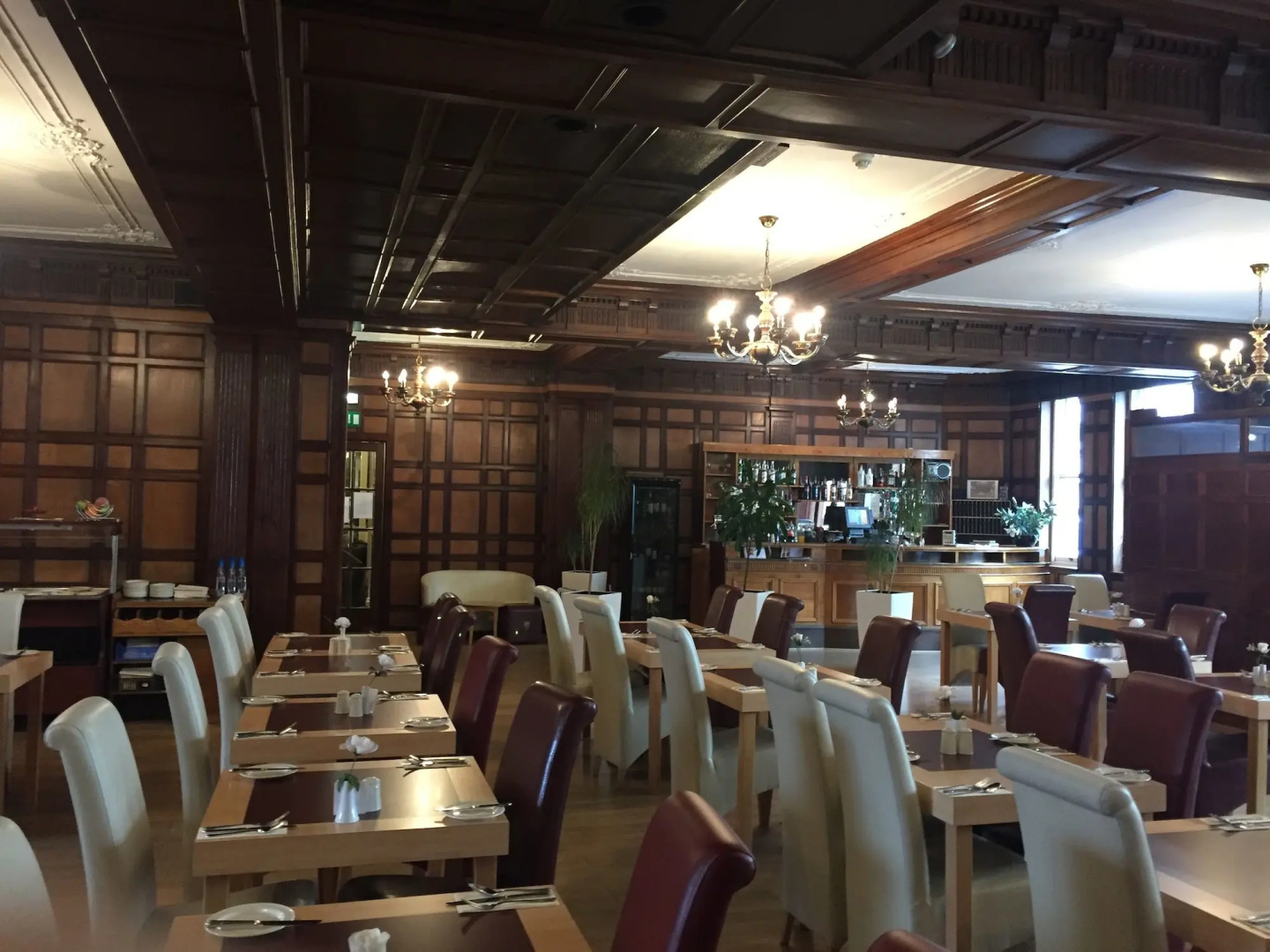 Green Dragon Hotel