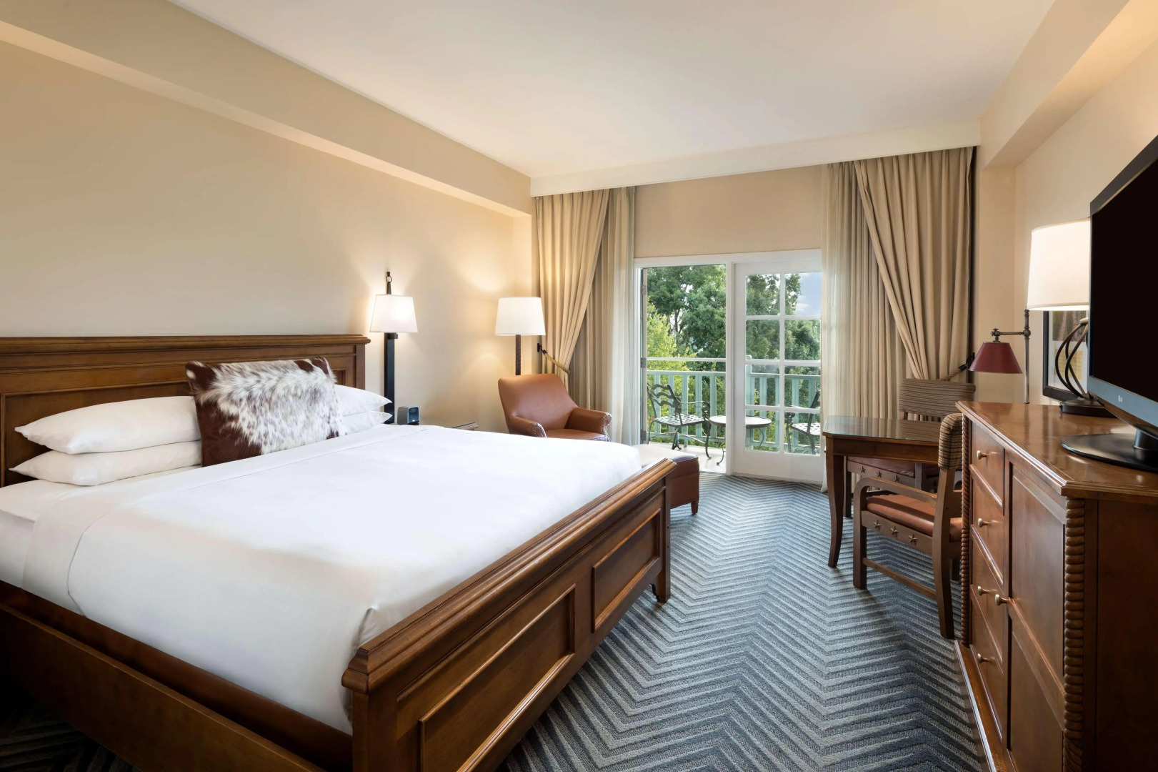 Hyatt Regency Hill Country Resort and Villas