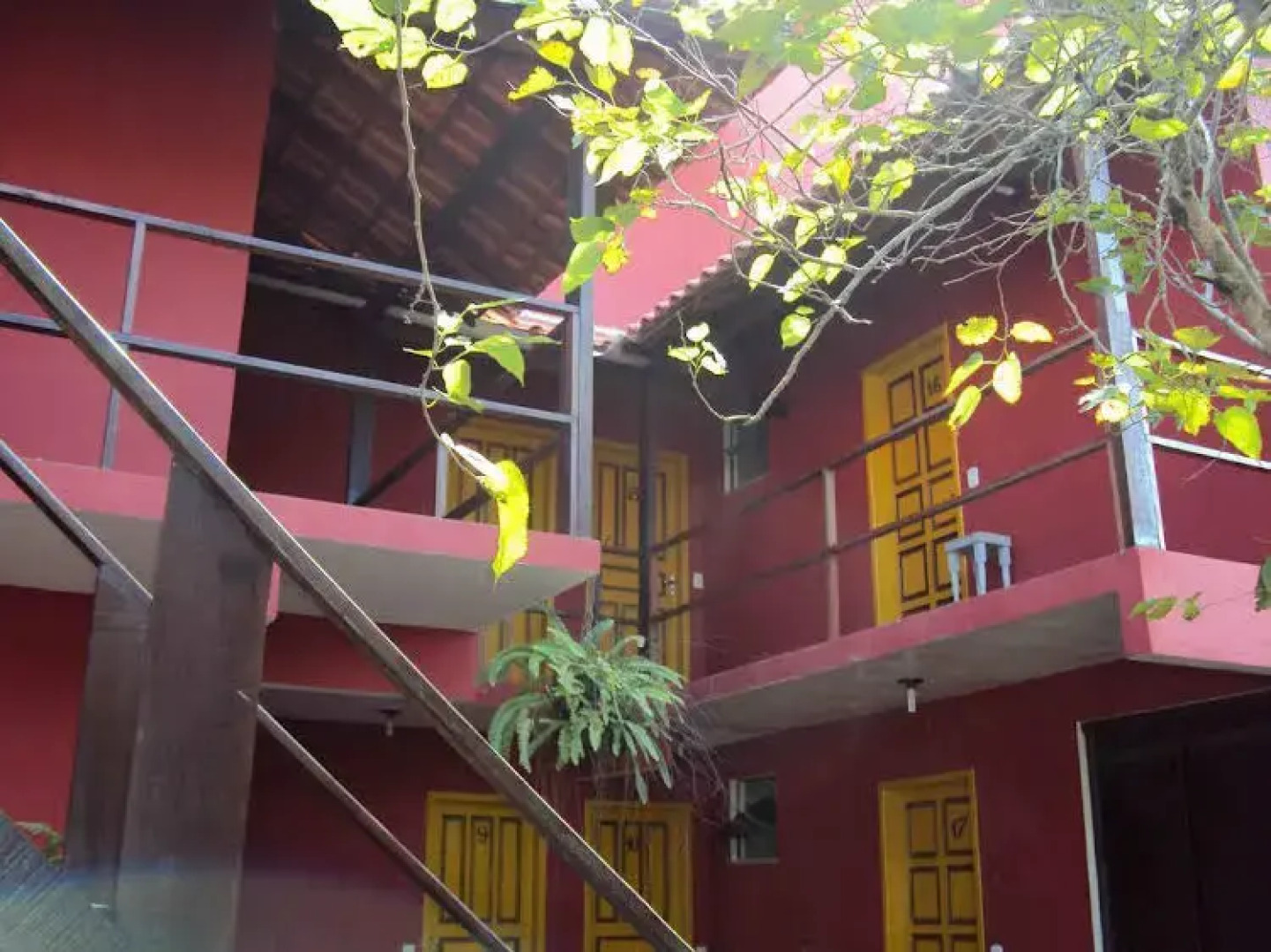 Skandalo Pub Pousada