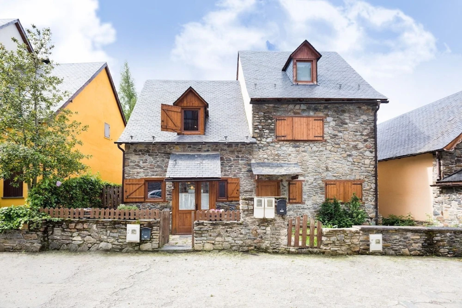 Luderna - Casa con jardín Vista Aneto