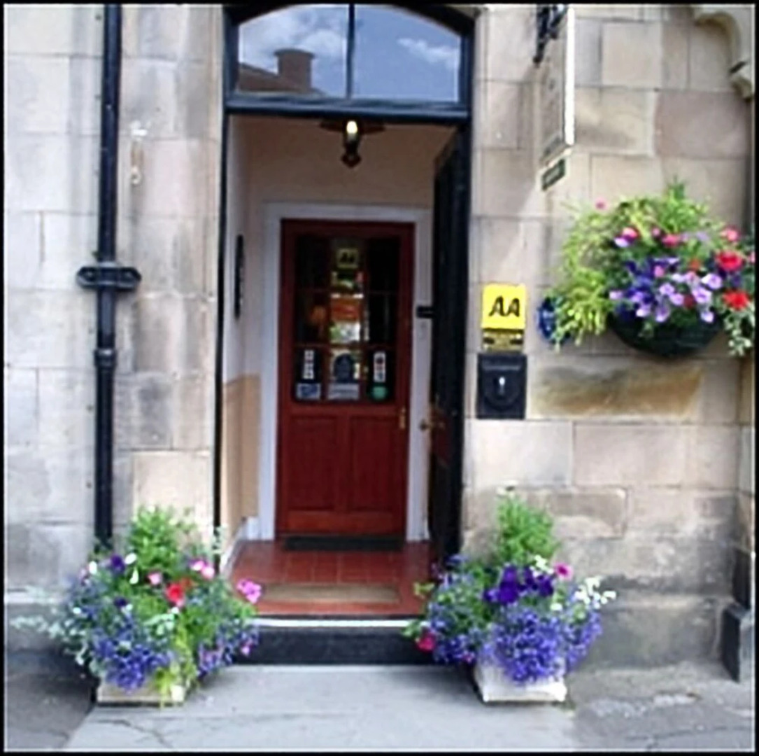 Birnam Guest House