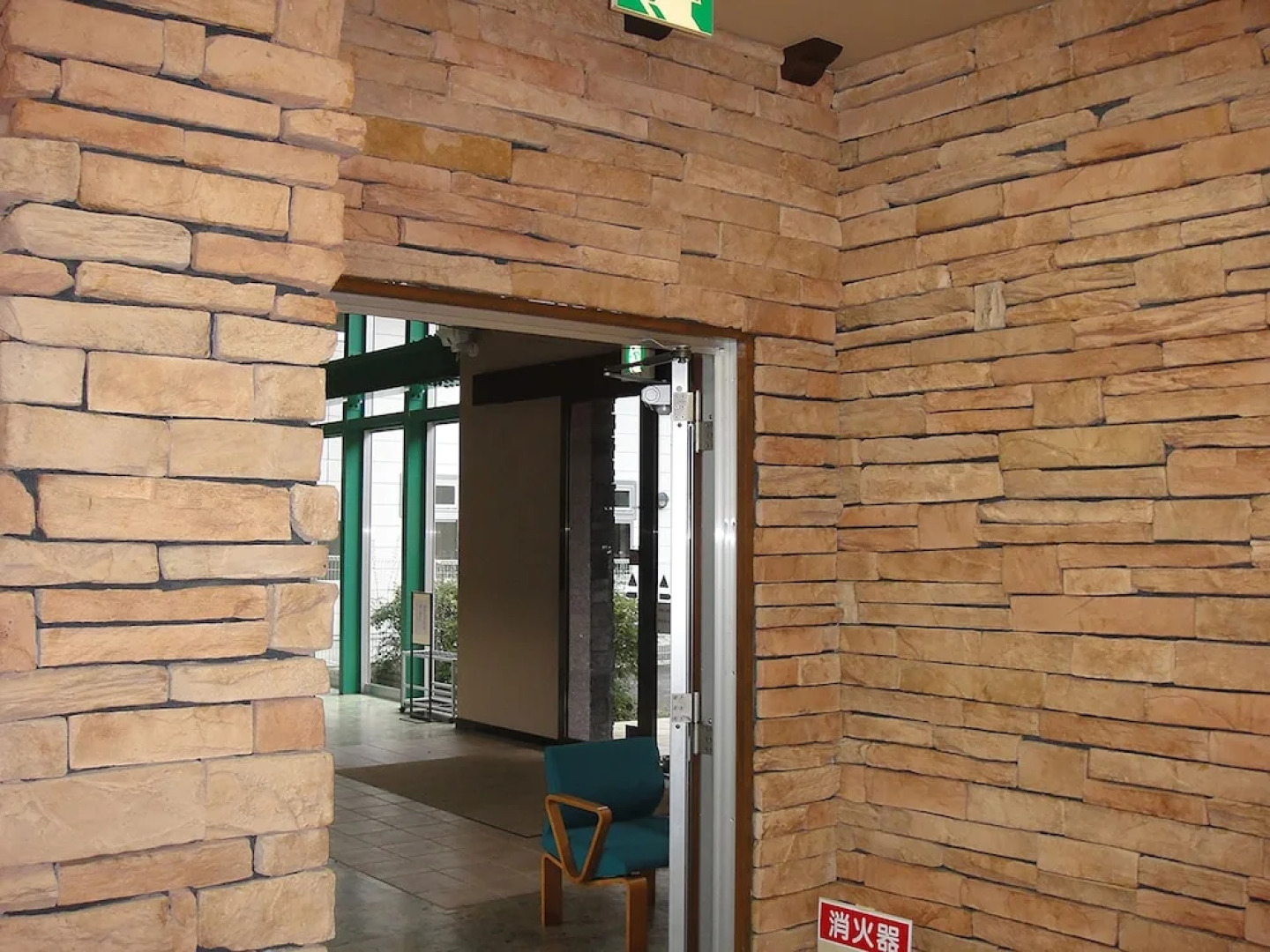 Riverside Hostel B&B – Hostel