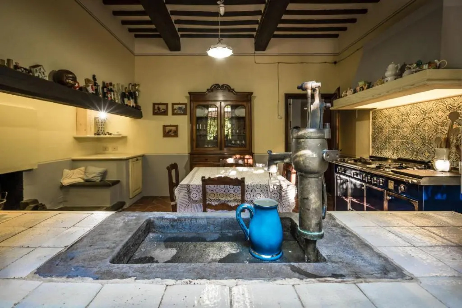 Villa Ines. Un tuffo nell 800 a due passi da Lucca