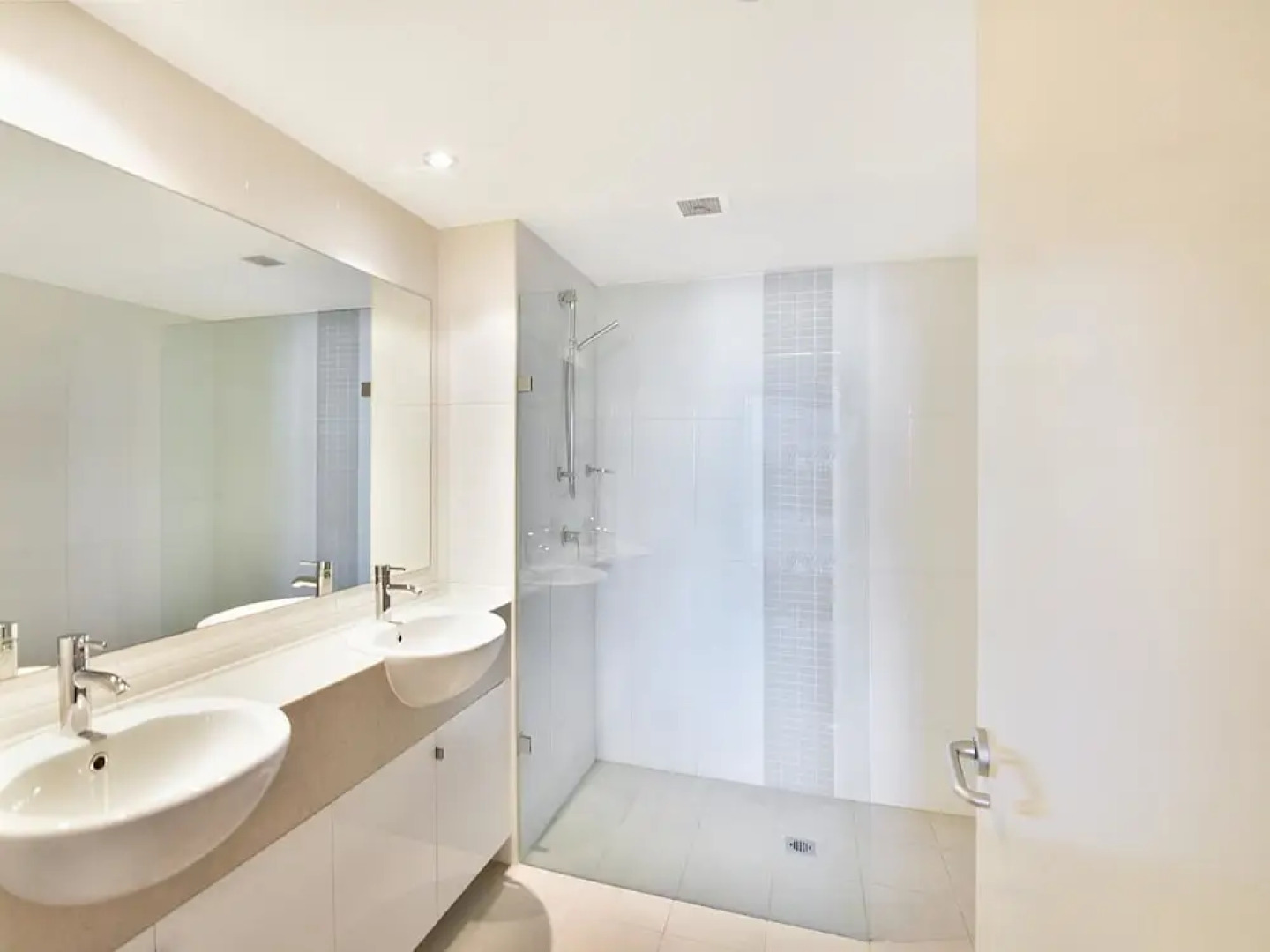 Coast Luxury Apartment 26