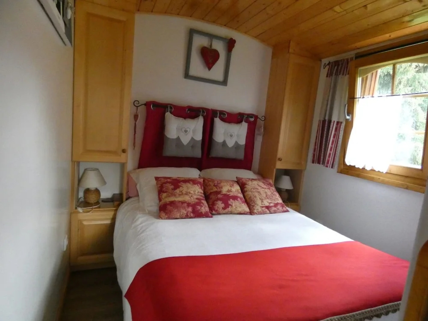 Les Roulottes Du Chauvelin