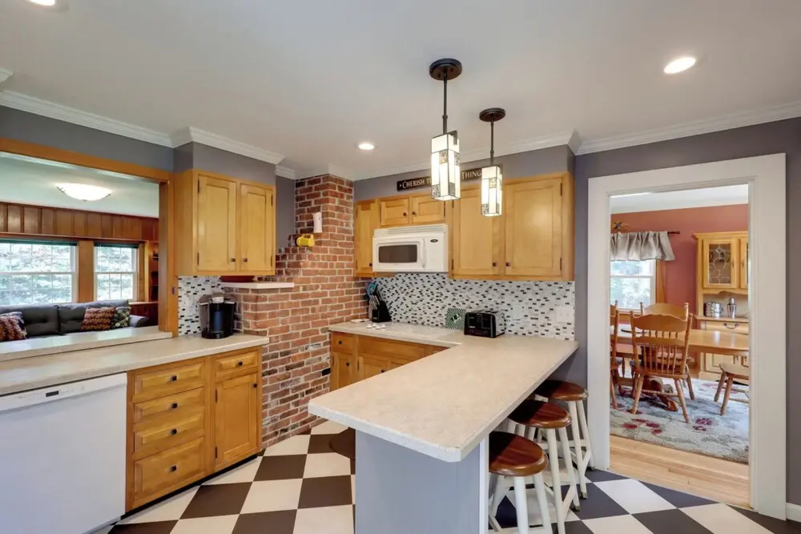 Franconia Escape on Half Acre w/ Fire Pit & Deck!