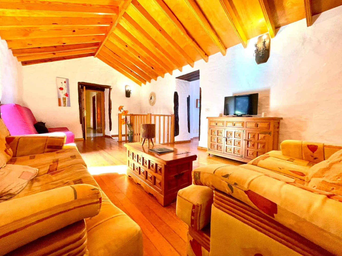 Casa rural con BBQ, Wifi y inolvidable vista a océano, El Hierro