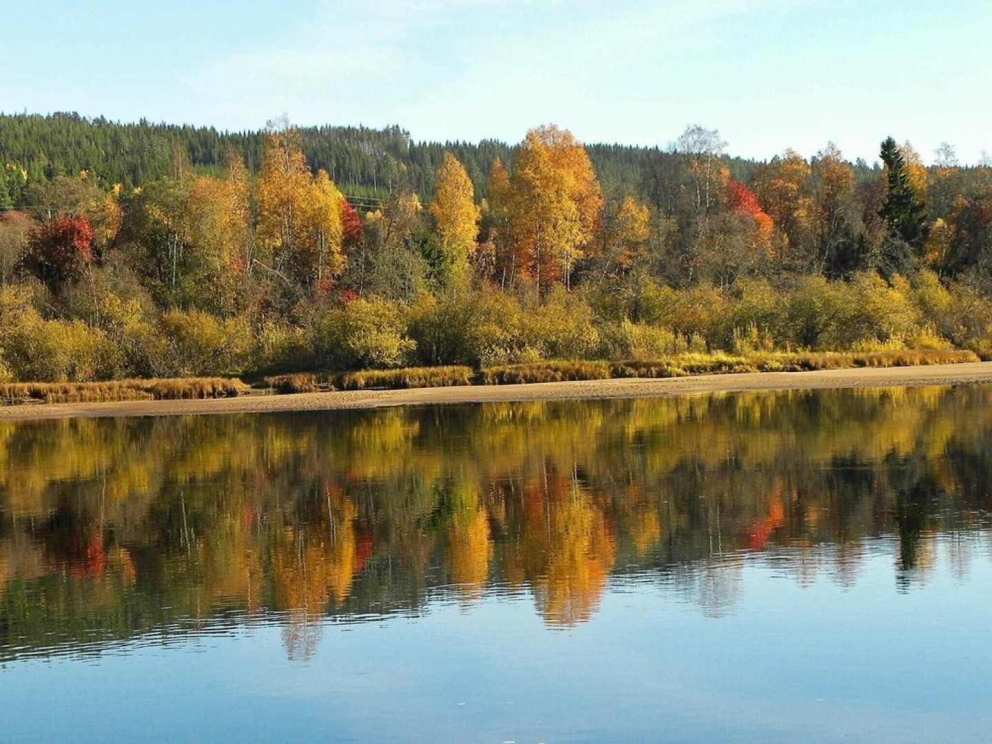 6 Person Holiday Home in Uddeholm