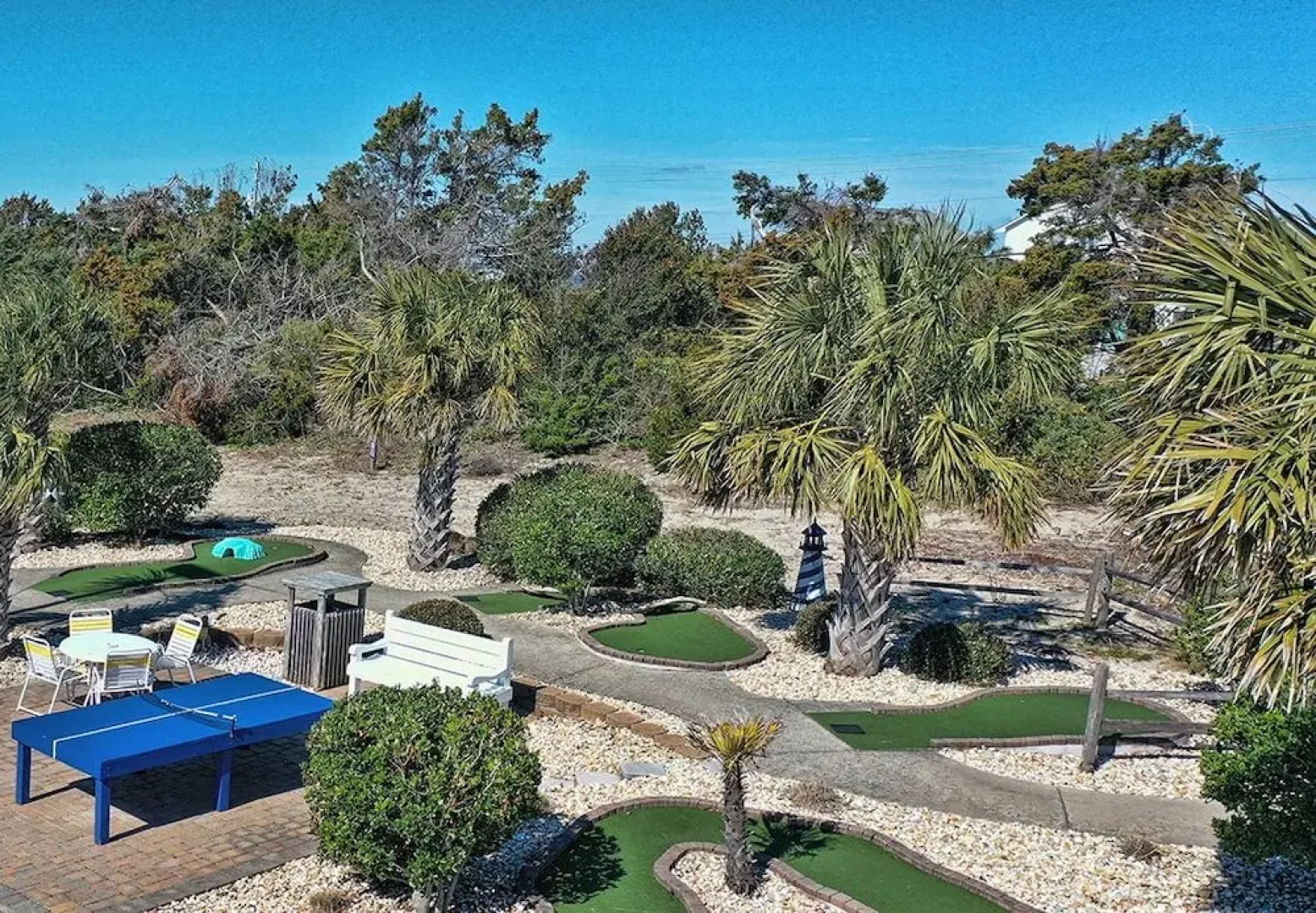 Apatb 164 2 Bedroom Condo by Redawning