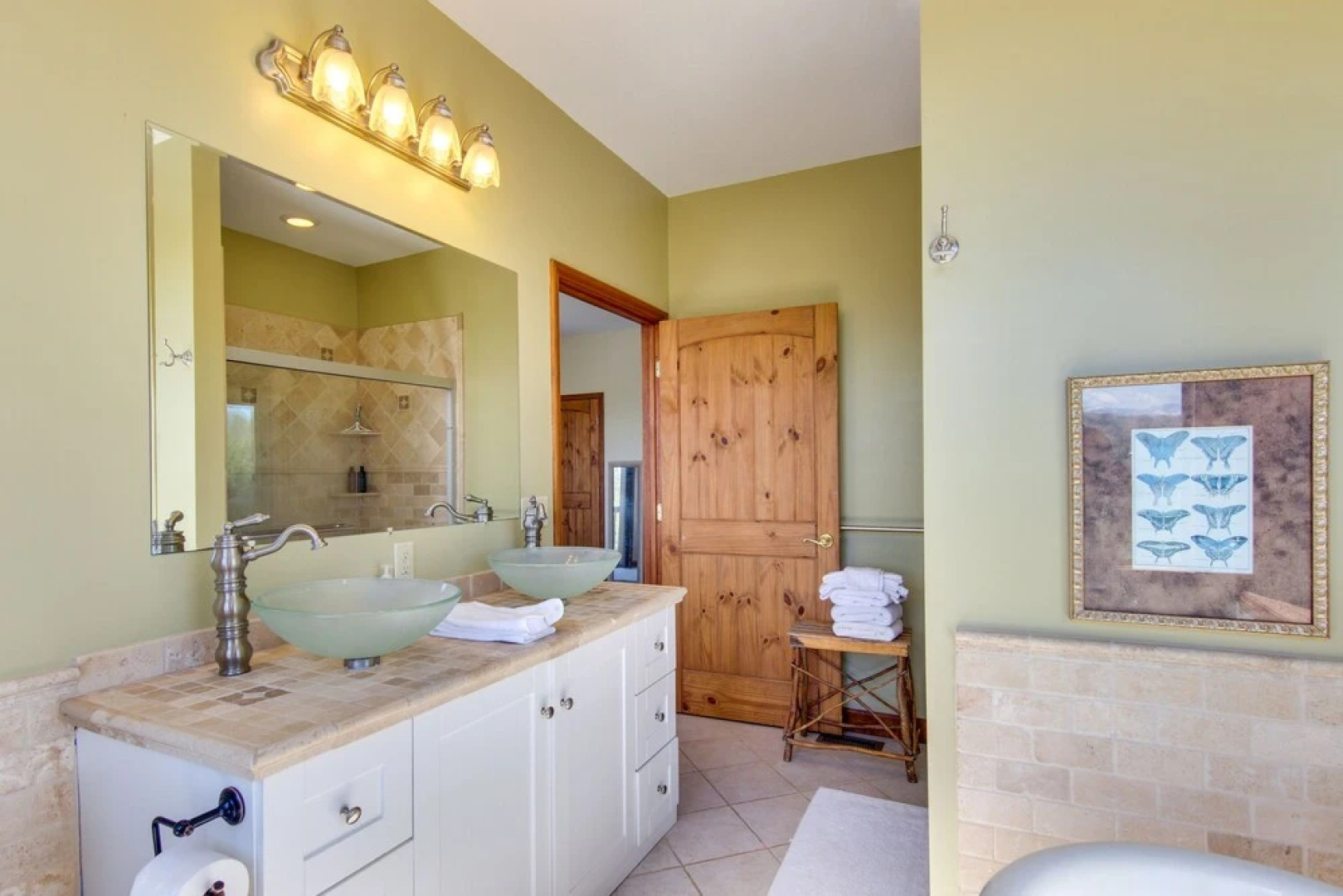 Mountain View & Fire Pit: Rustic Marshall Getaway!