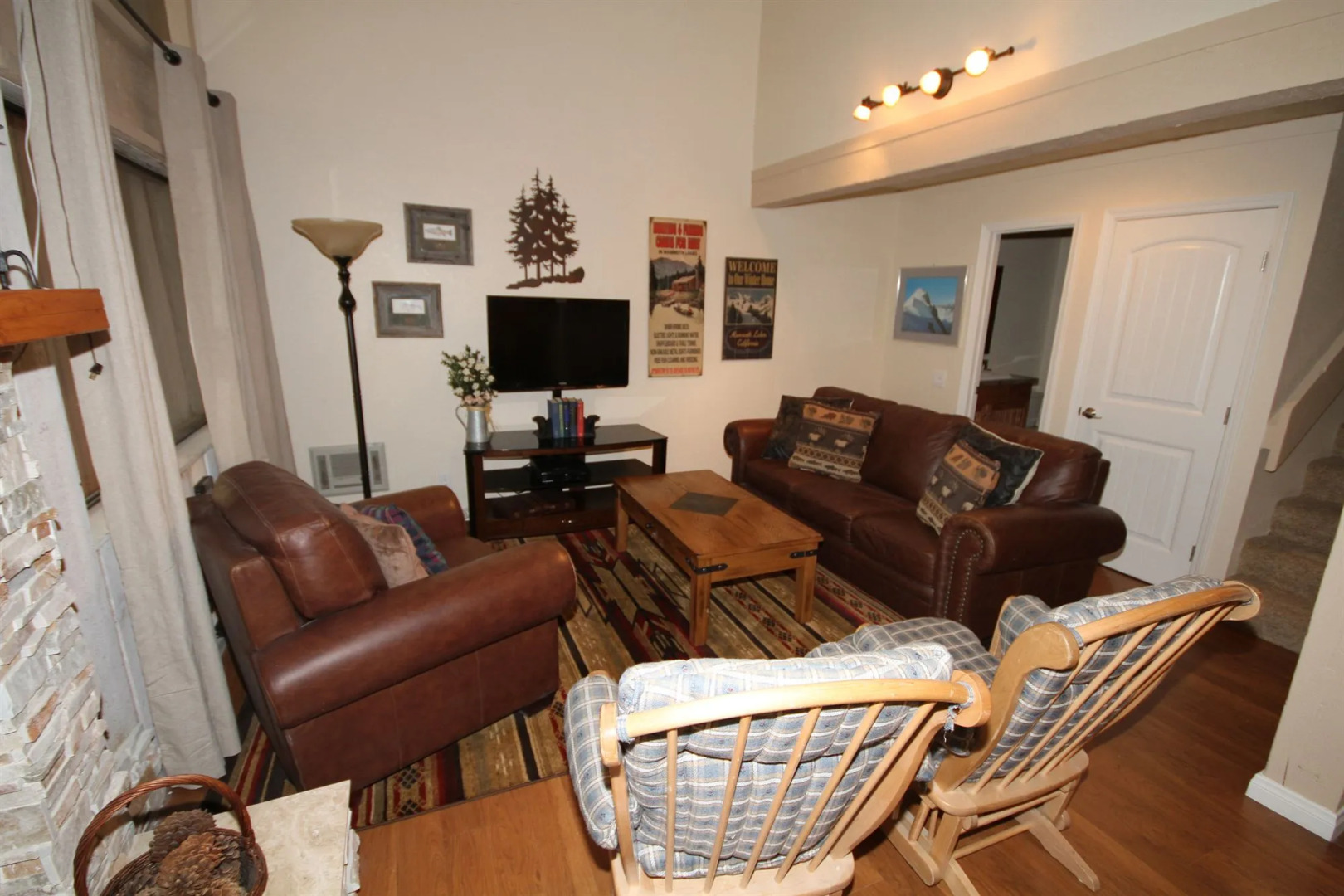 Mammoth Ski & Racquet Club