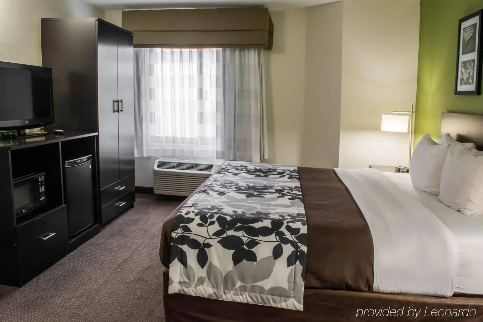 Country Inn & Suites by Radisson, Roanoke Rapids, NC